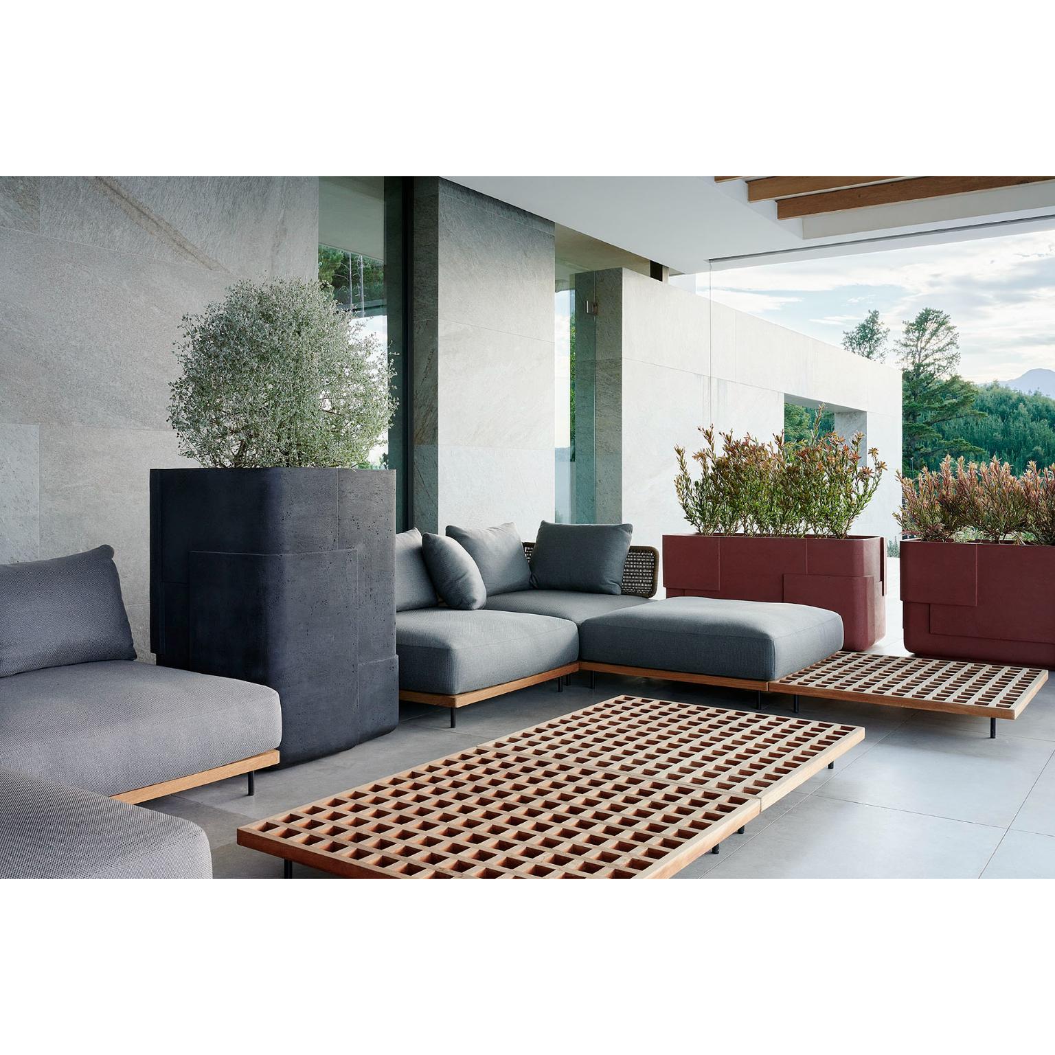 Grande jardinière en grès Aarde par Indigenus Neuf - En vente à Geneve, CH