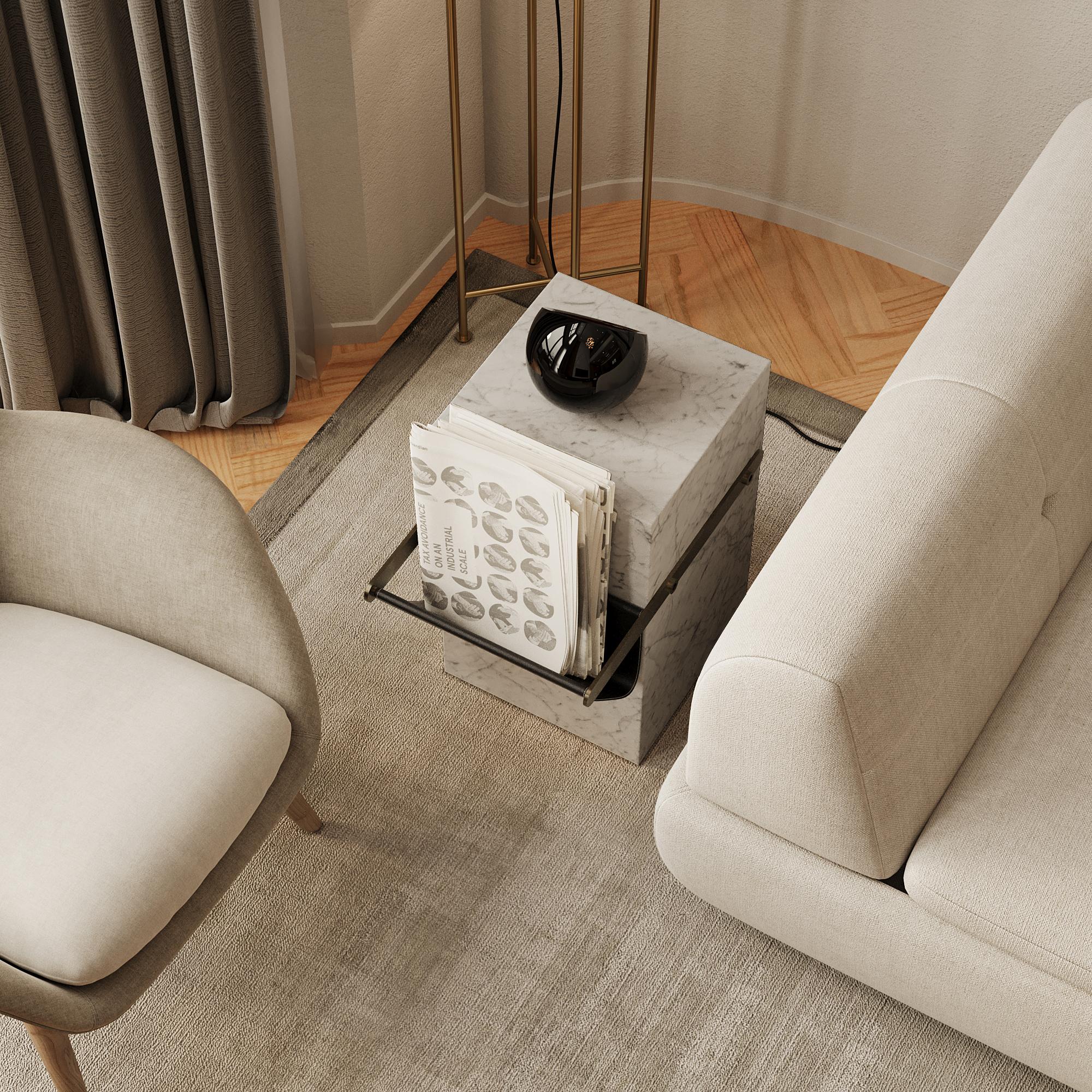 XXIe siècle et contemporain Aarhaus - Table d'appoint en marbre avec pochette de rangement - Beige Breccia en vente