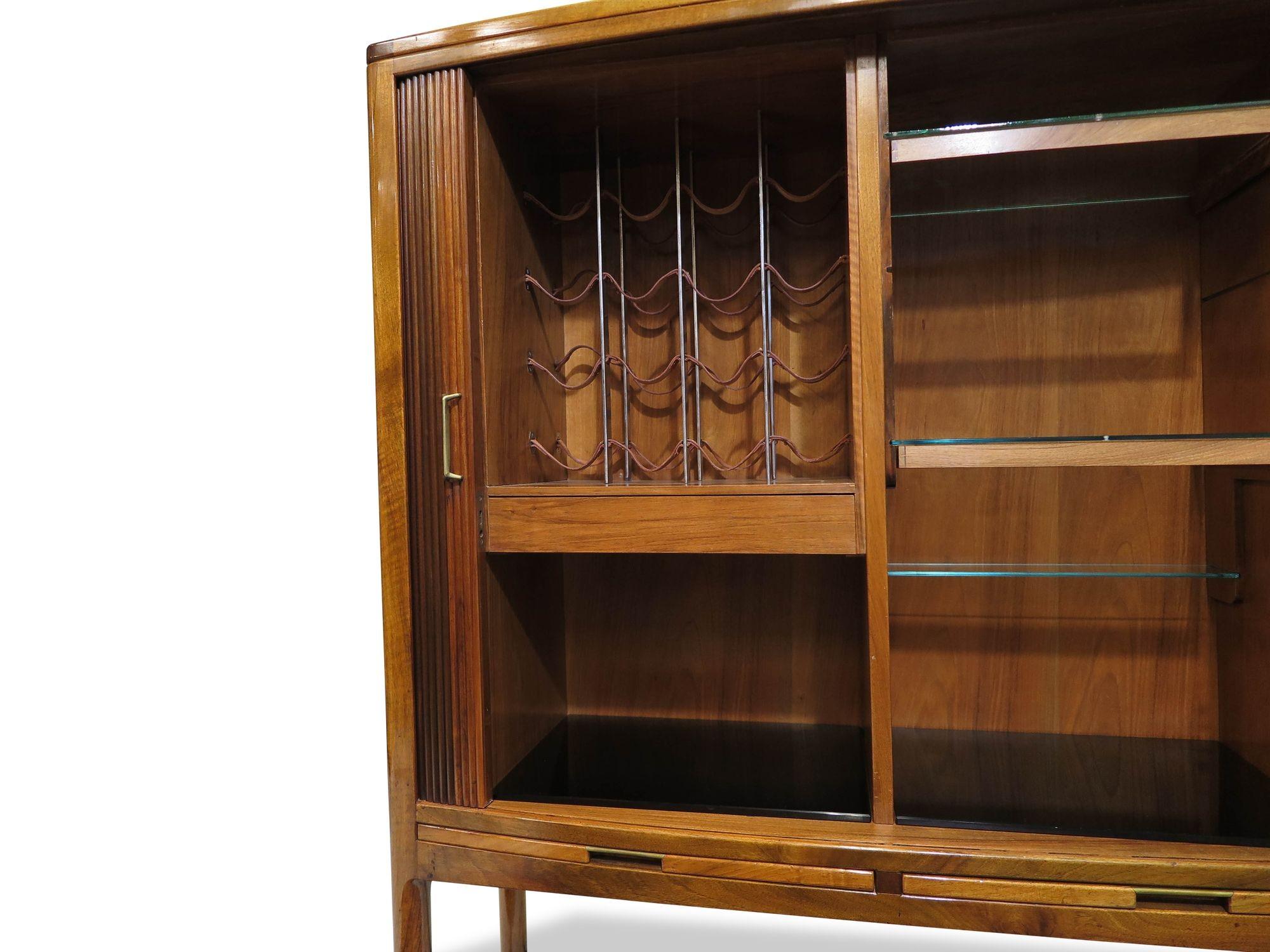 Danois Cabinet Aarhus Rådhus, 1941, par Hans J. Wegner en vente