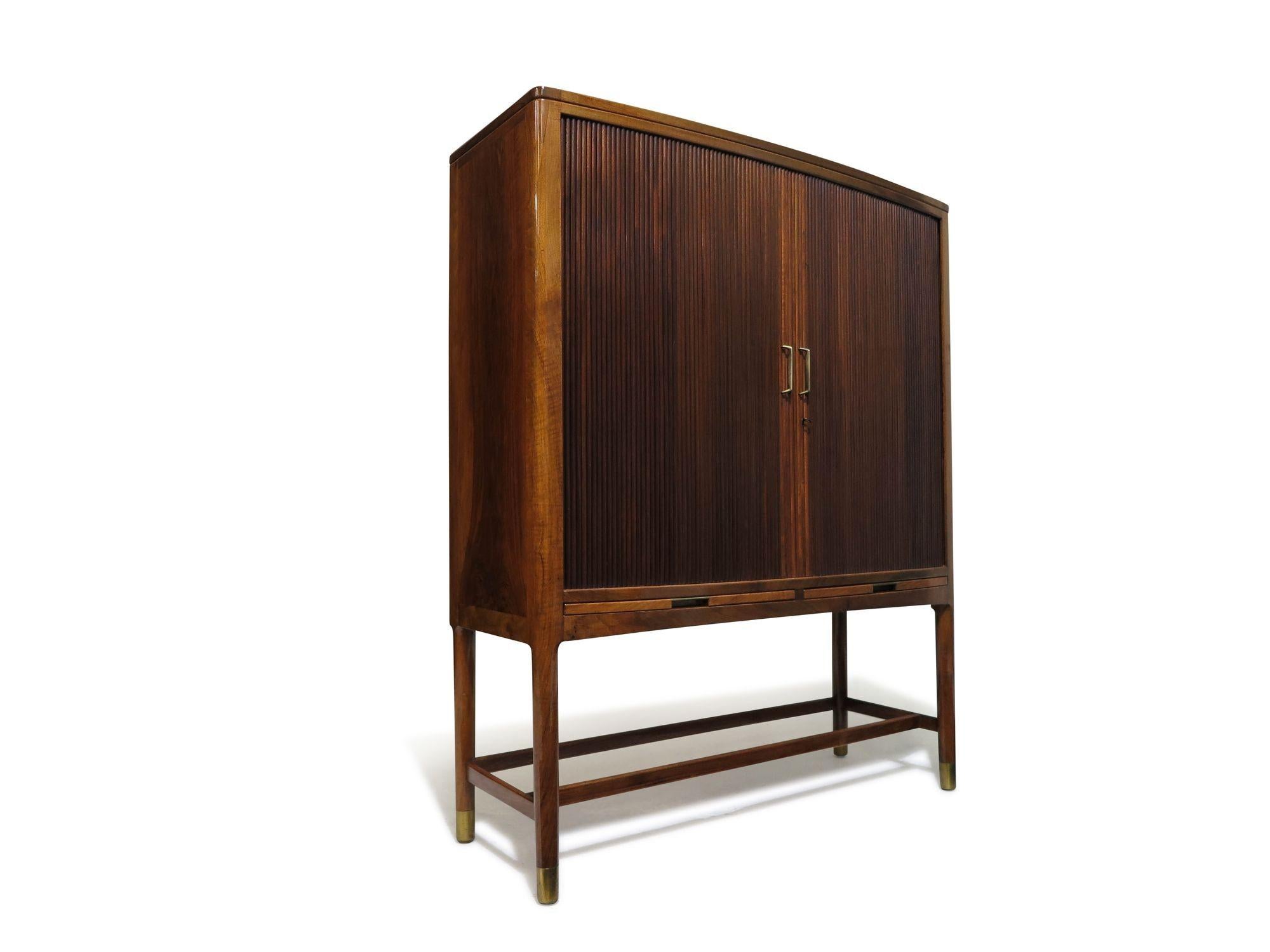 Cabinet Aarhus Rådhus, 1941, par Hans J. Wegner en vente 1