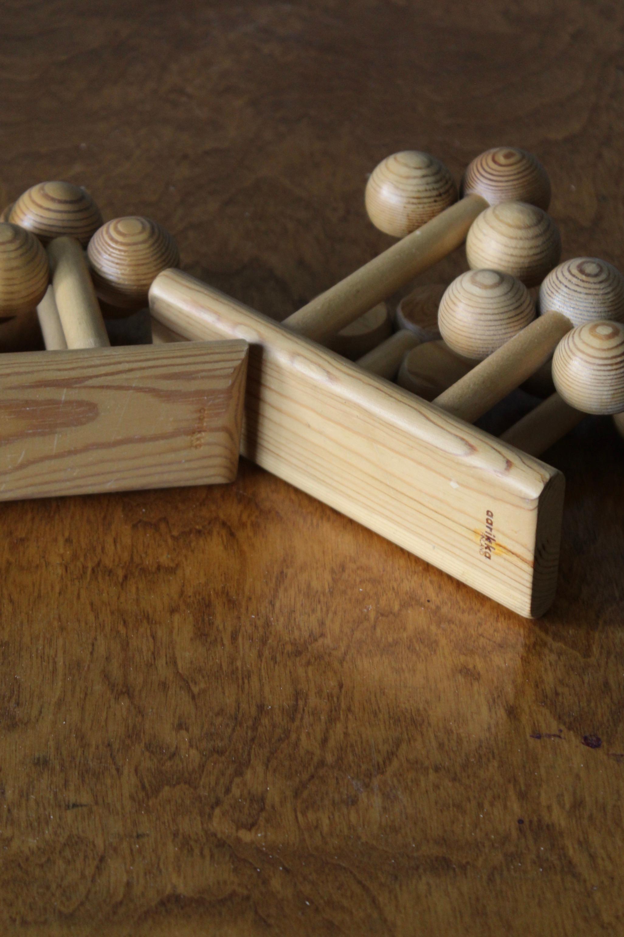 Finnish Aarika, Sculptural Napkin / Letter Holders, Pine, Finland, 1970s For Sale