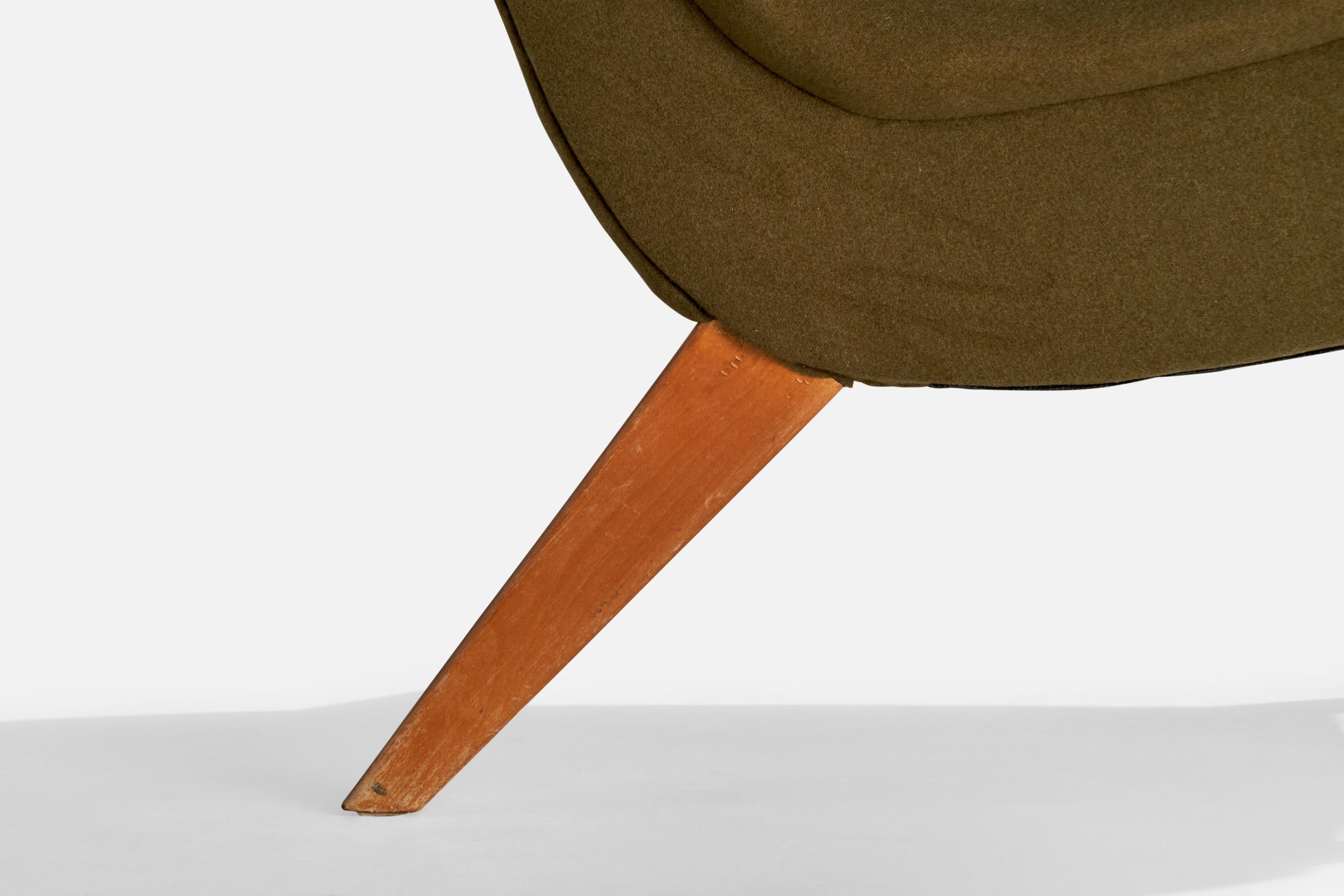 Scandinavian Modern Aarne Ervi Attribution, Slipper Chair, Wood, Fabric, Finland, 1950s For Sale