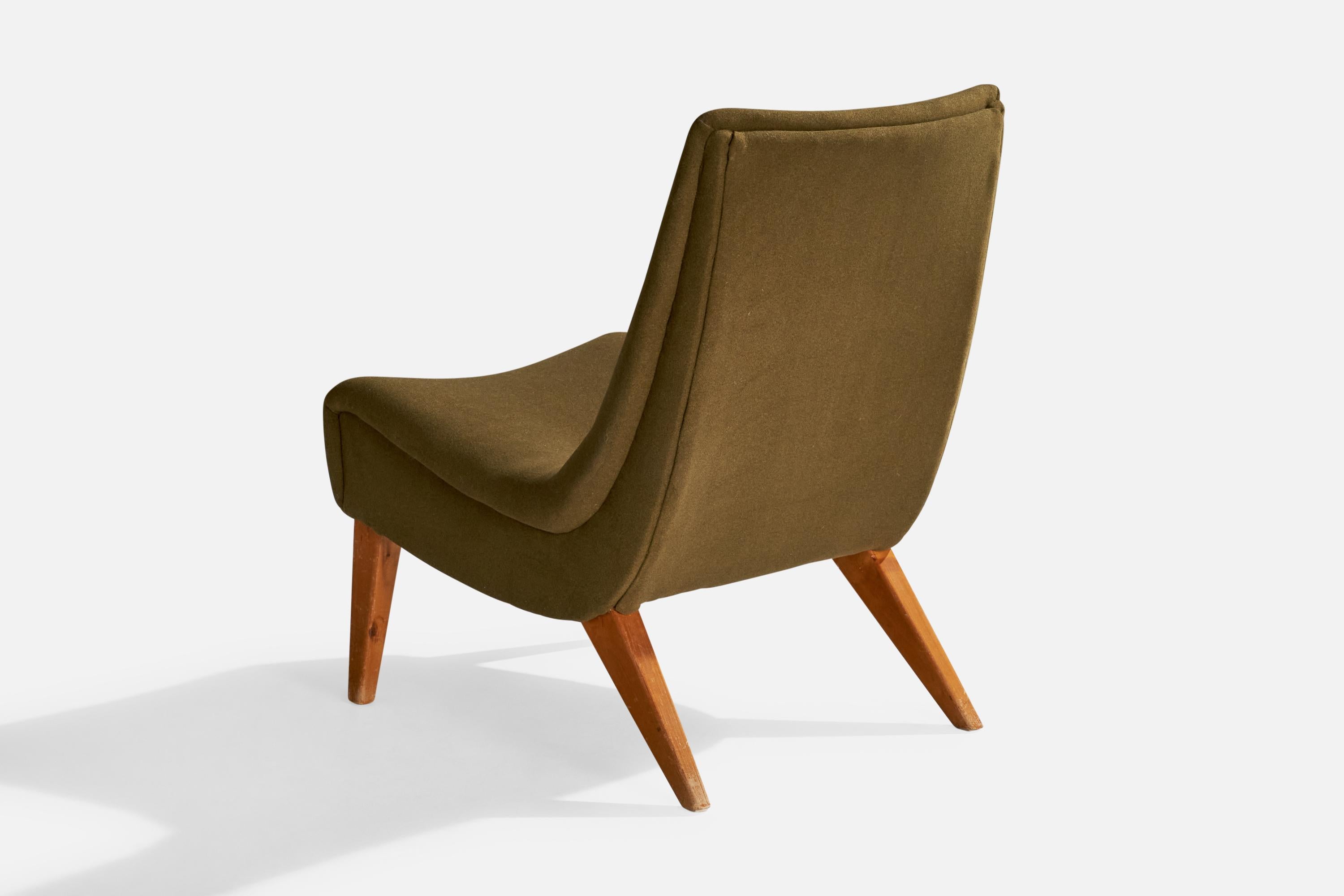 Aarne Ervi Attribution, Slipper Chair, Wood, Fabric, Finland, 1950s For Sale 1