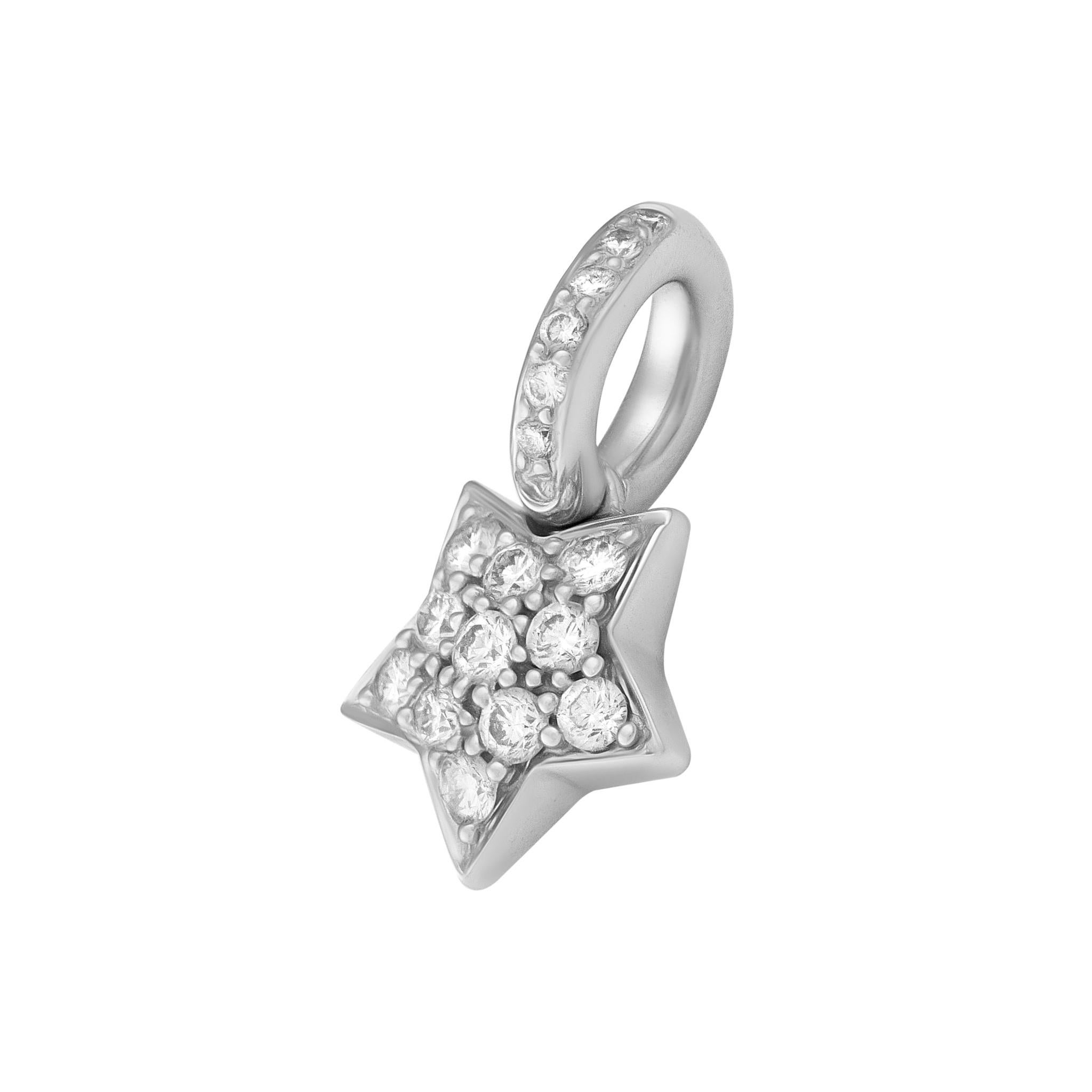 Pave Star Charm
Diamond: 0.28ctw
Reference number: ABS01055