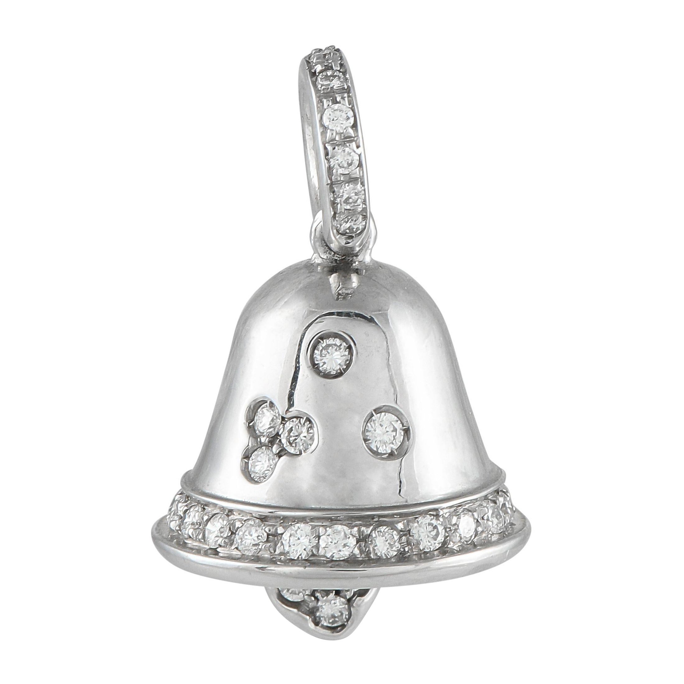 Aaron Basha Pendentif cloche en or blanc 18K avec 0,38ct de diamant en vente