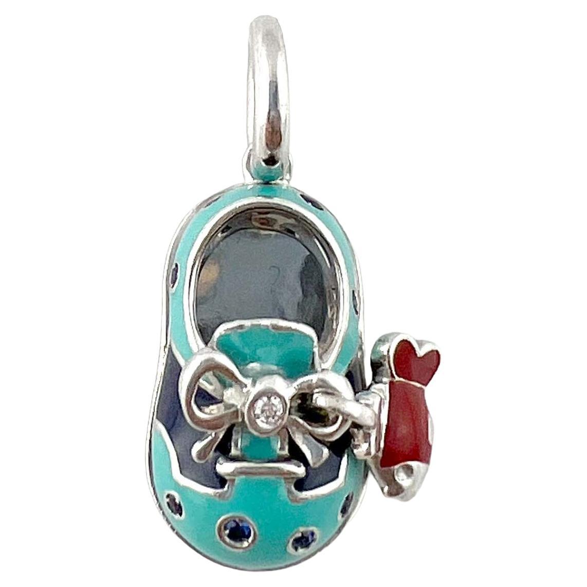 Baby Shoe Charm in 18k Yellow Gold and Diamonds, Aaron Basha For Sale