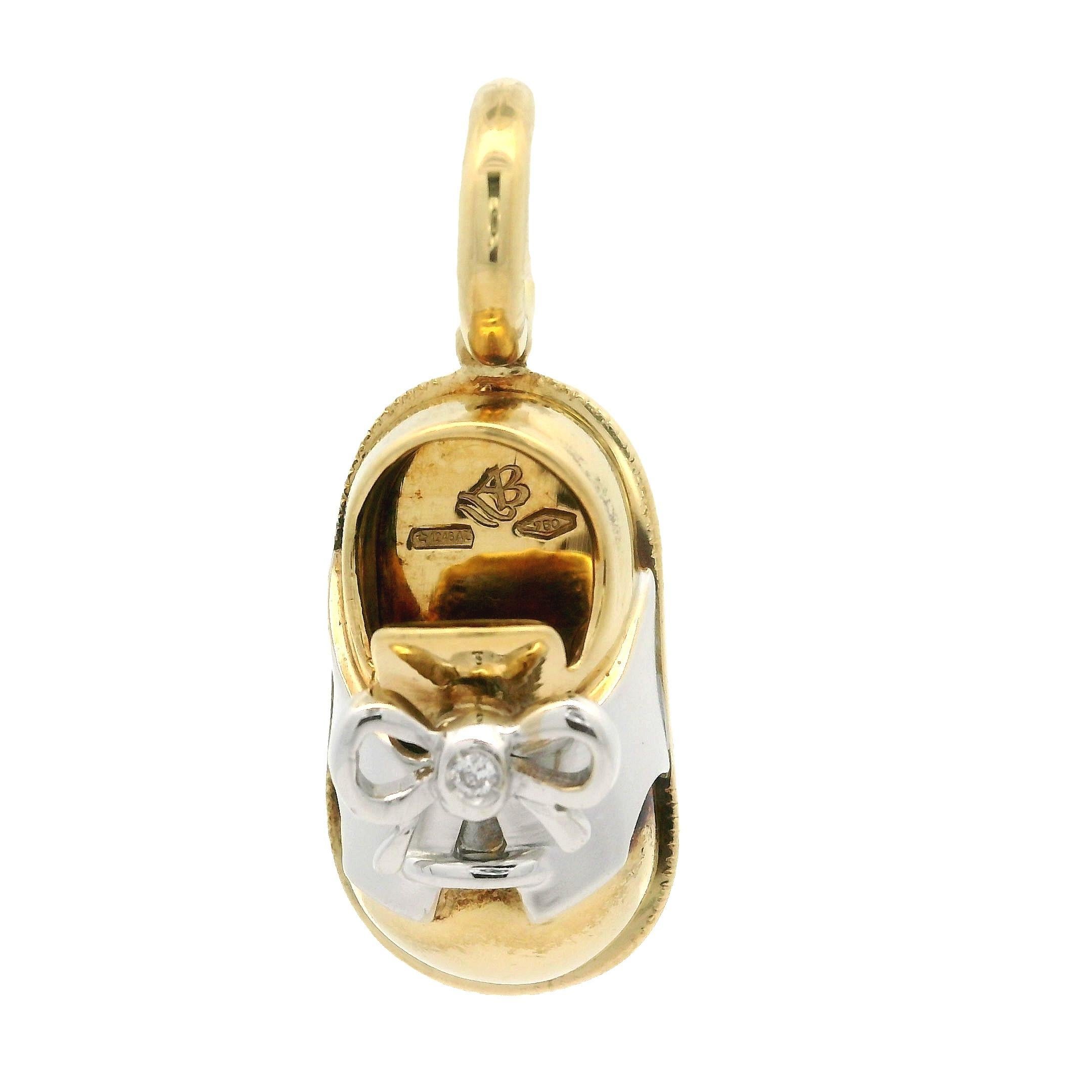 Aaron Basha 18k Yellow & White Gold Diamond Classic Saddle Bow Baby Shoe Pendant In Excellent Condition For Sale In Montclair, NJ