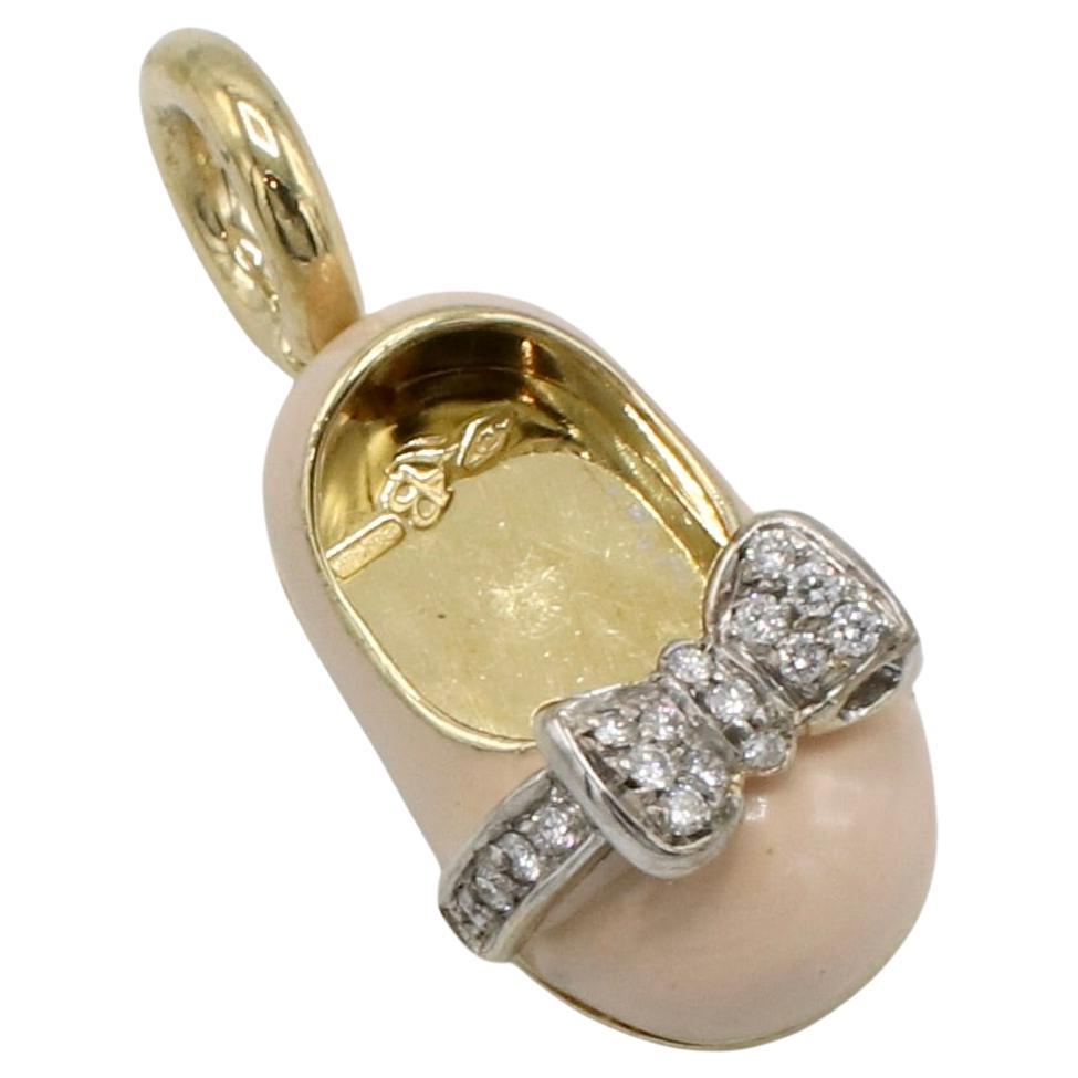 Modern Aaron Basha Baby Shoe 18 Kt Yellow Gold  Pink Enamel & Natural Diamond Bow Charm For Sale