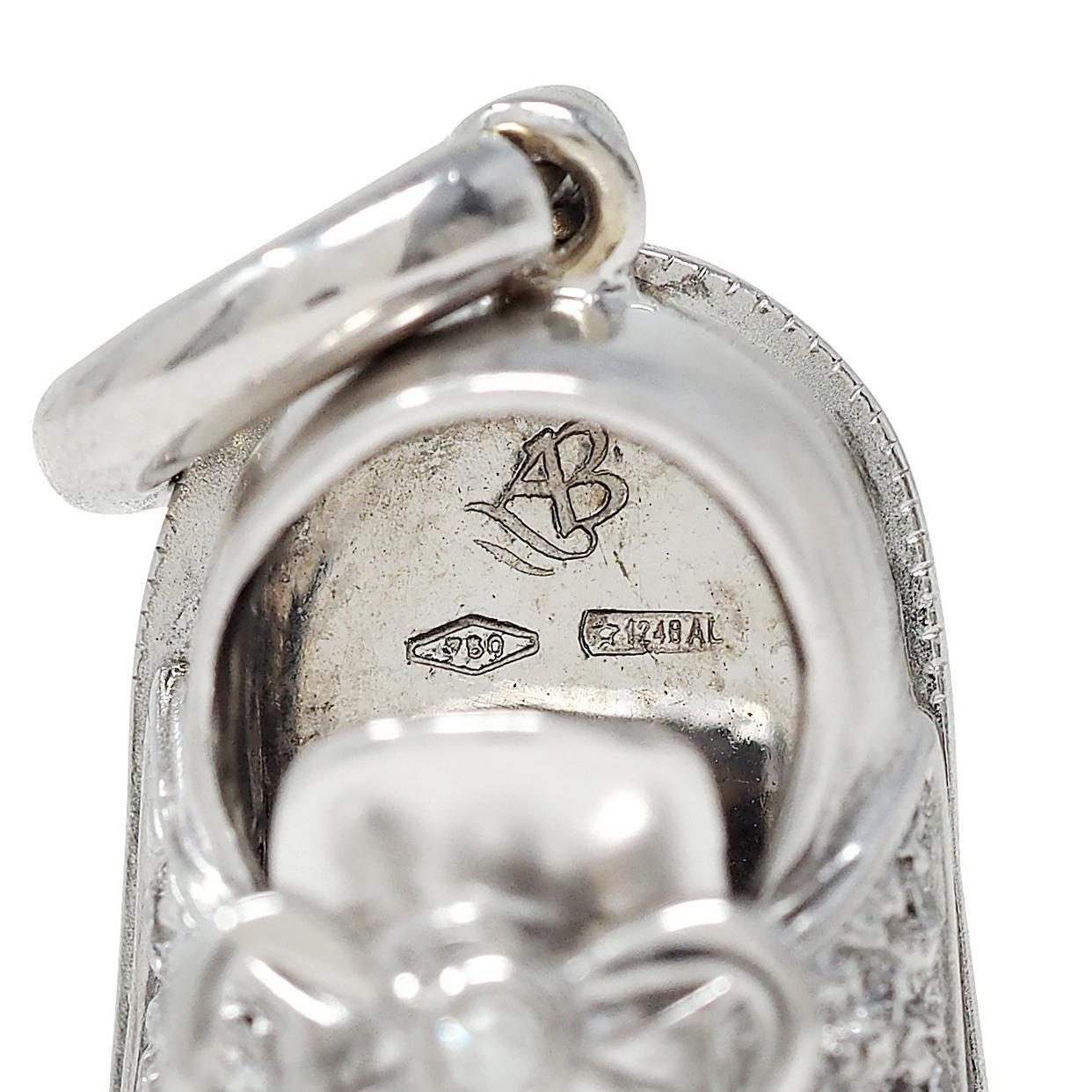 Aaron Basha Contemporary Diamond 18 Karat Weißgold Baby Schuh Charm Damen im Angebot