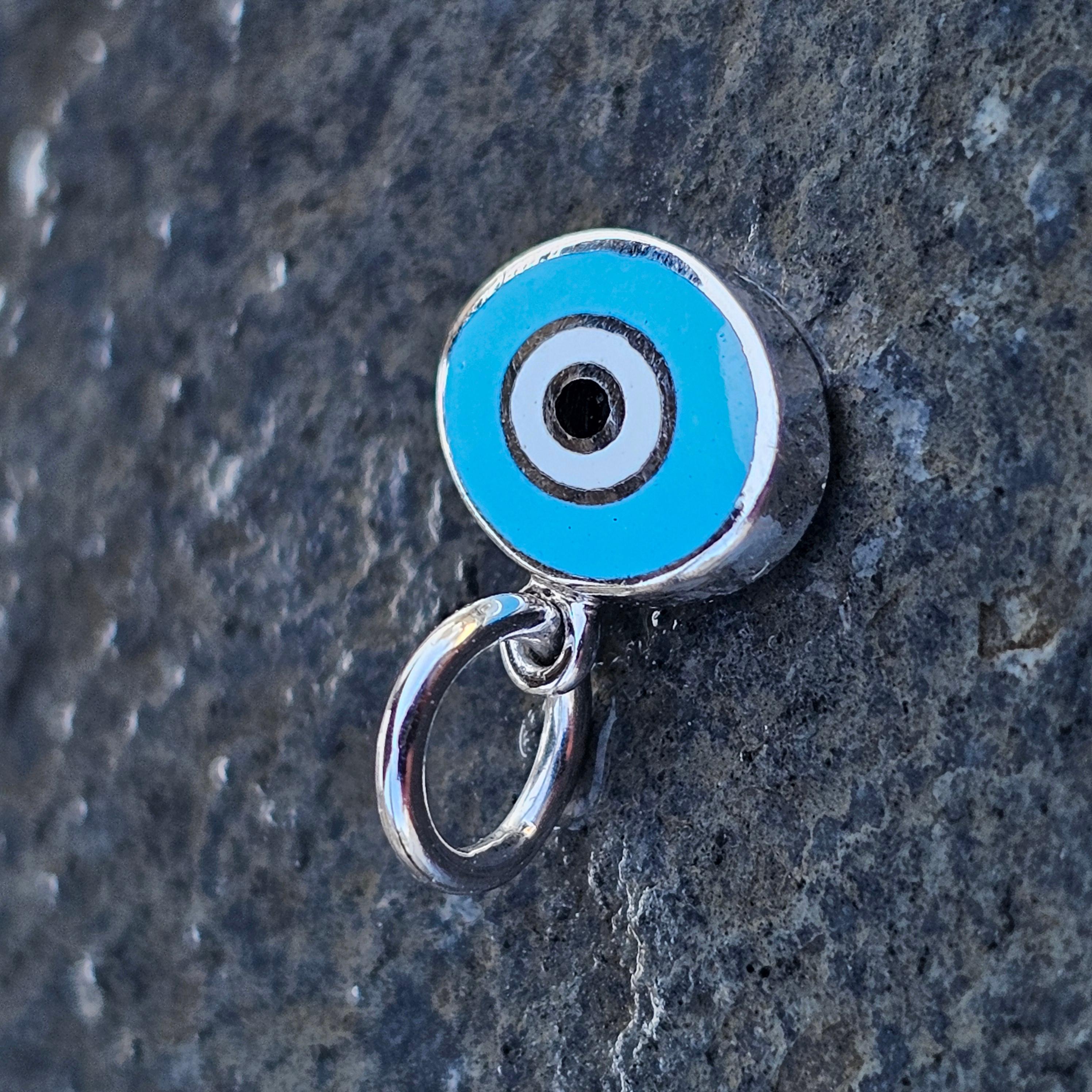 Aaron Basha Oval Eye Charm Pendant Blue White 18k gold Enamel Small 3