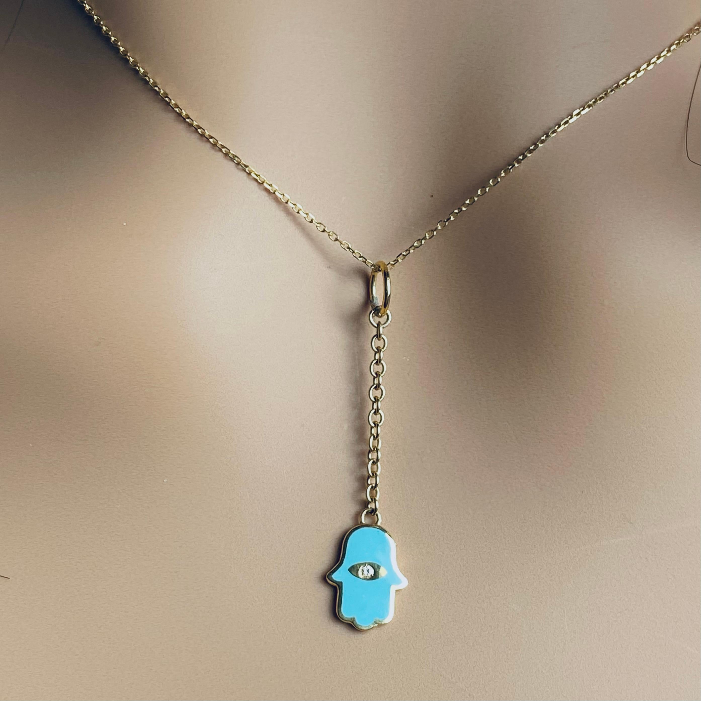 Donna Aaron Basha Ciondolo vintage in oro giallo 18 carati con diamanti e smalto turchese Hamsa in vendita