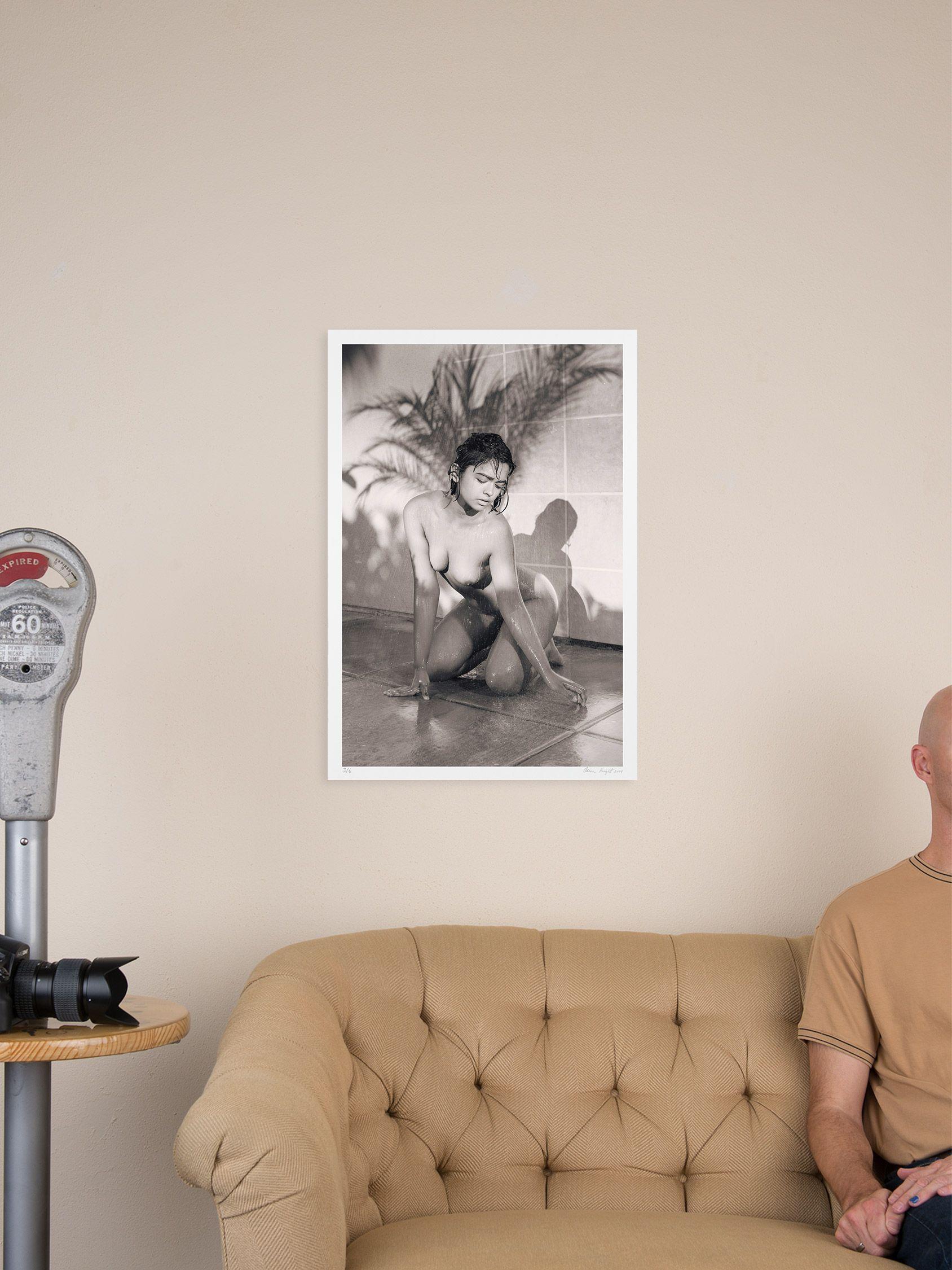 Unwahrscheinlich Oasis, Fotografie, Archivtinte Jet (Sonstige Kunststile), Photograph, von Aaron Knight