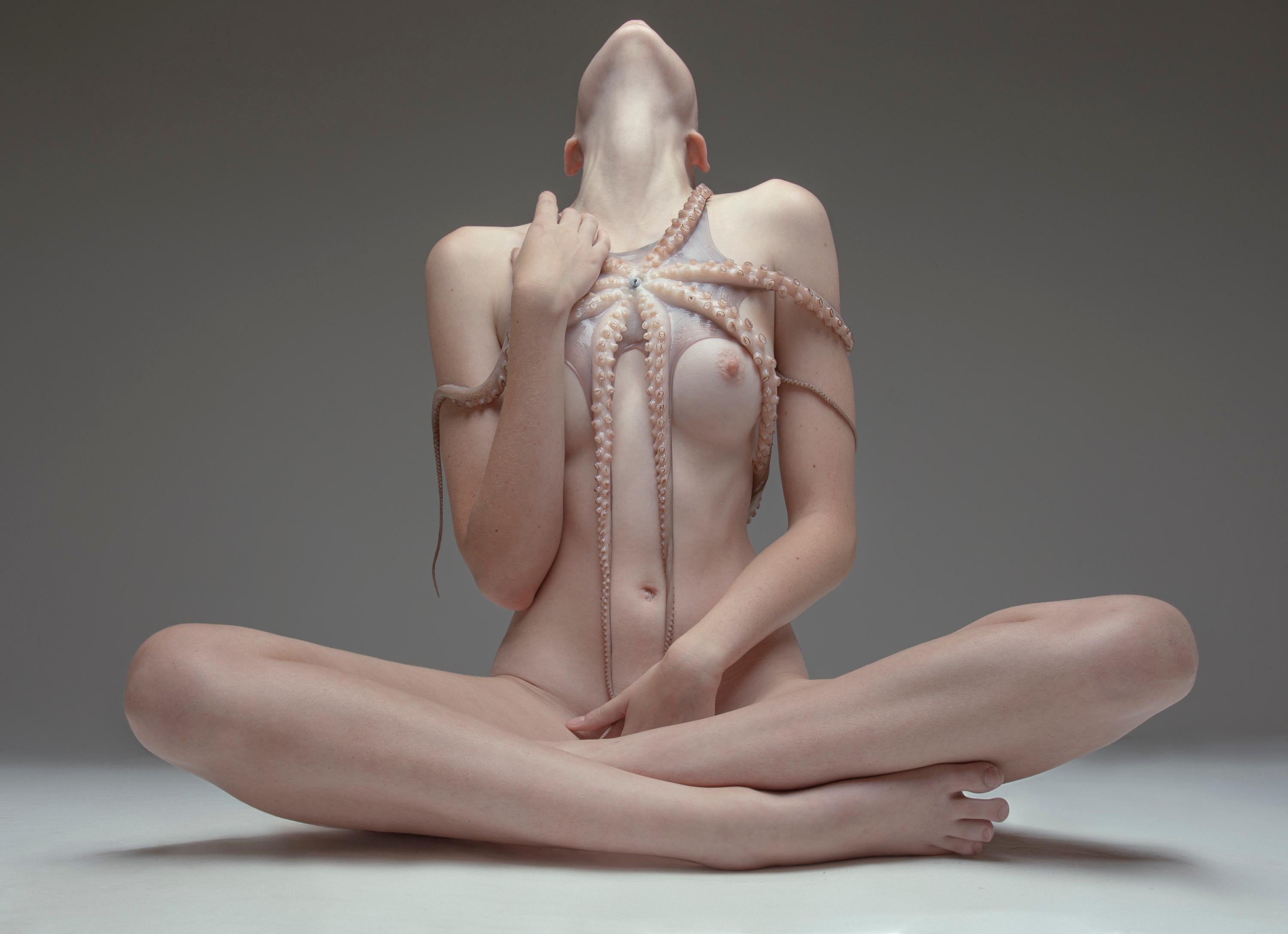 "Amas Luna Storm III" Fotografia di nudo 16" x 24" in Ed. 1/15 di Aaron Mcpolin