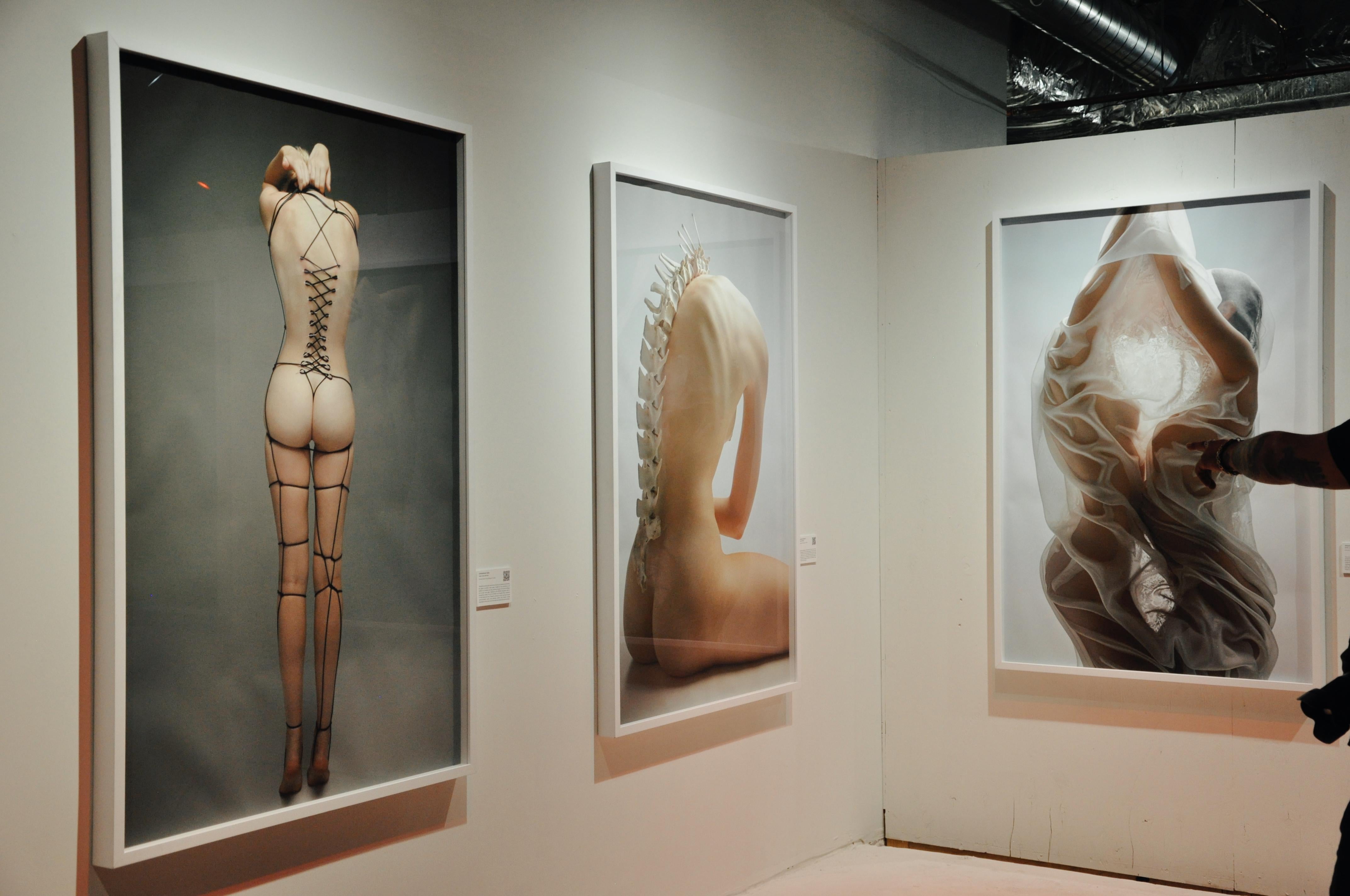„Posthumous Remains“ Aktfotografie 36