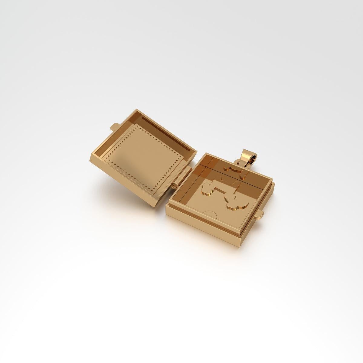 Aayat Square Taawiz with Diamond Outline Medium, from our award winning Miraas collection, meticulously crafted in 18kt gold, with finely assorted diamonds, and set with eight point star Morroccan Zilij pattern in specially formulated Prussian Blue,