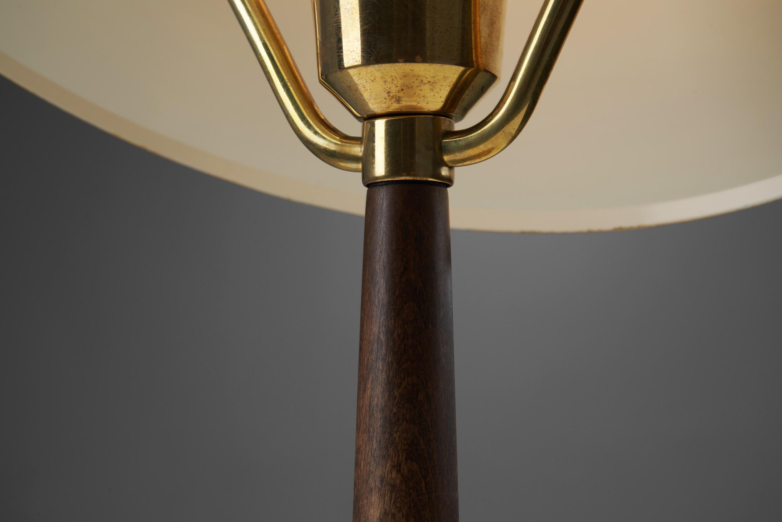 AB E. Hansson & Co. Brass Table Lamp with Adjustable Shade, Sweden 1950s For Sale 6