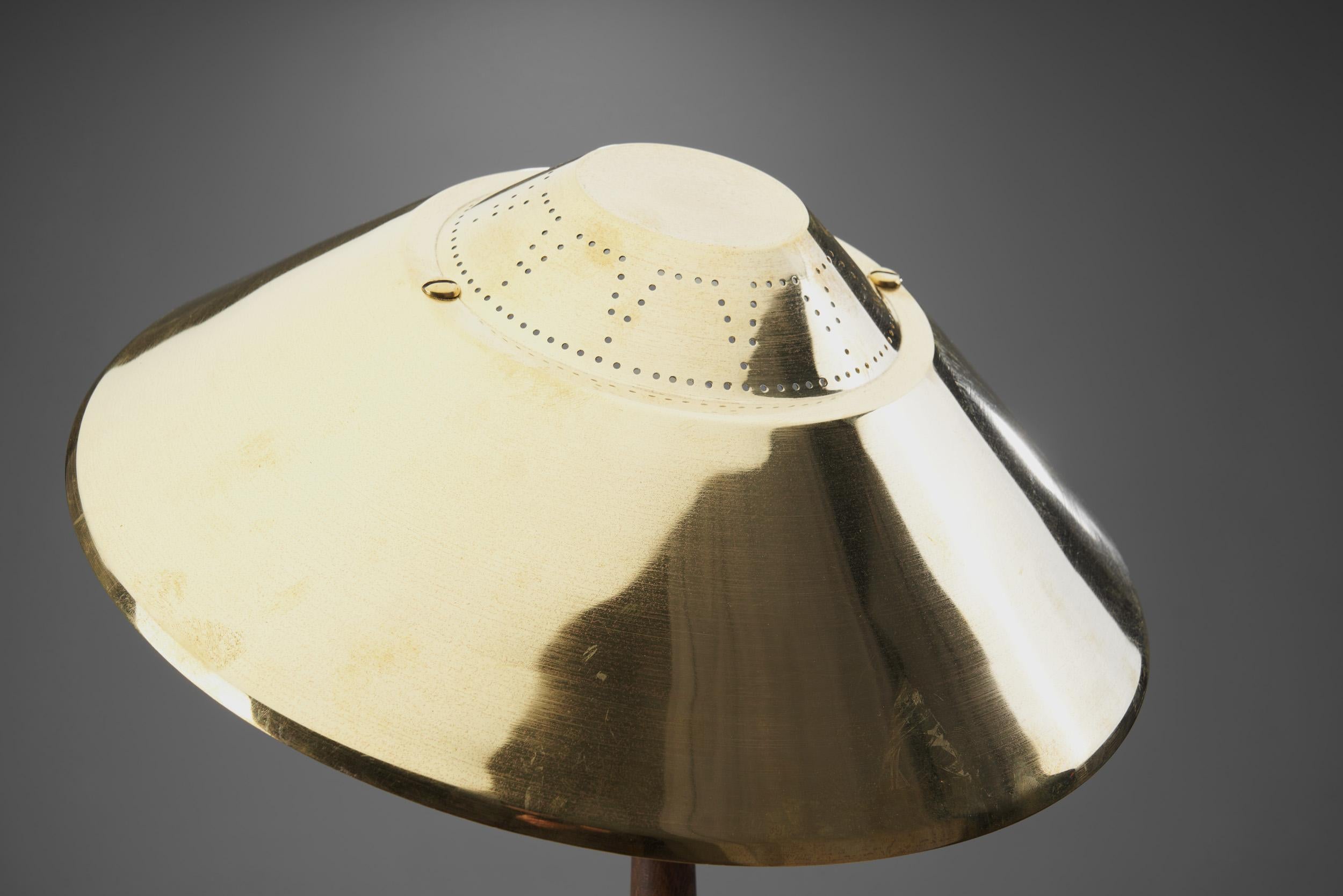 AB E. Hansson & Co. Brass Table Lamp with Adjustable Shade, Sweden 1950s For Sale 2