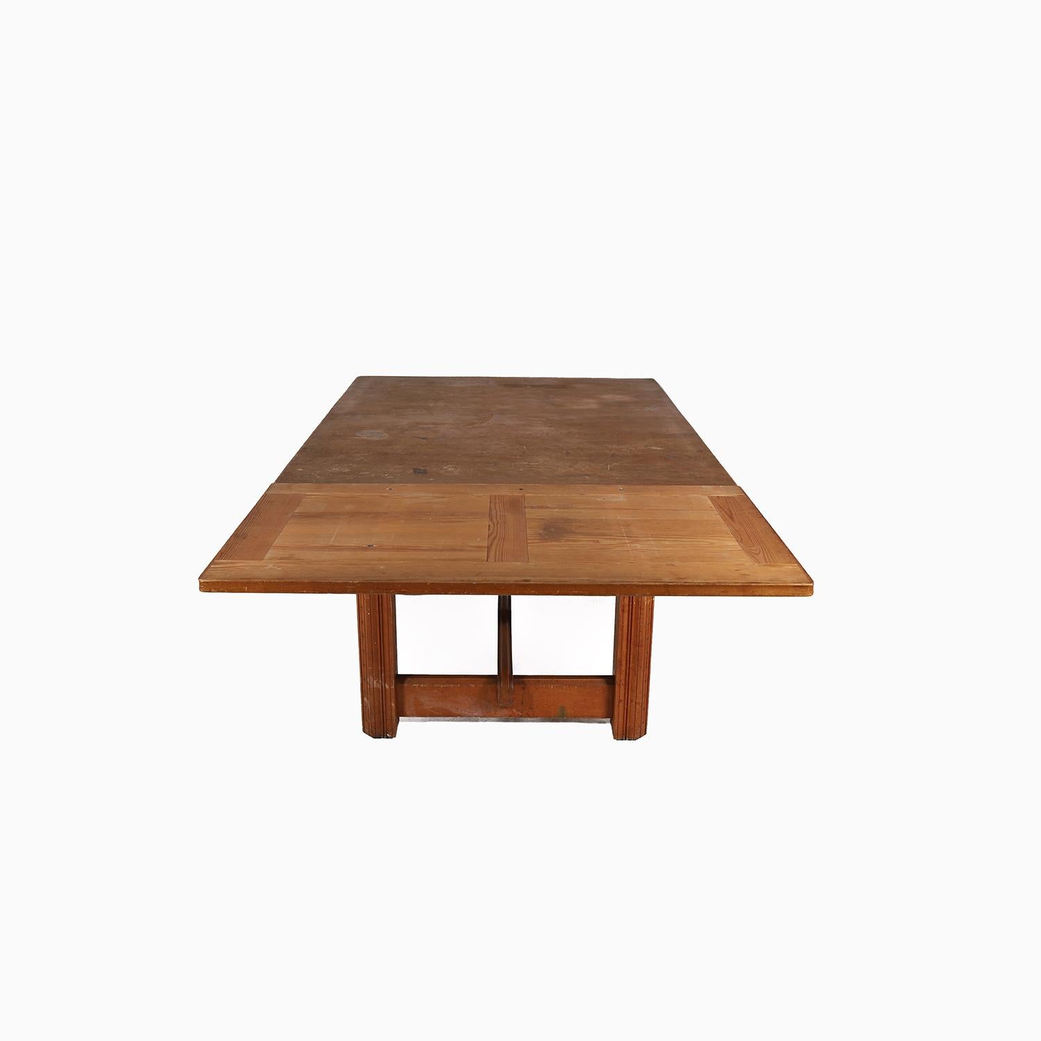 Swedish AB Nordiska Kompaniet Art Nouveau Draw Leaf Dining Table