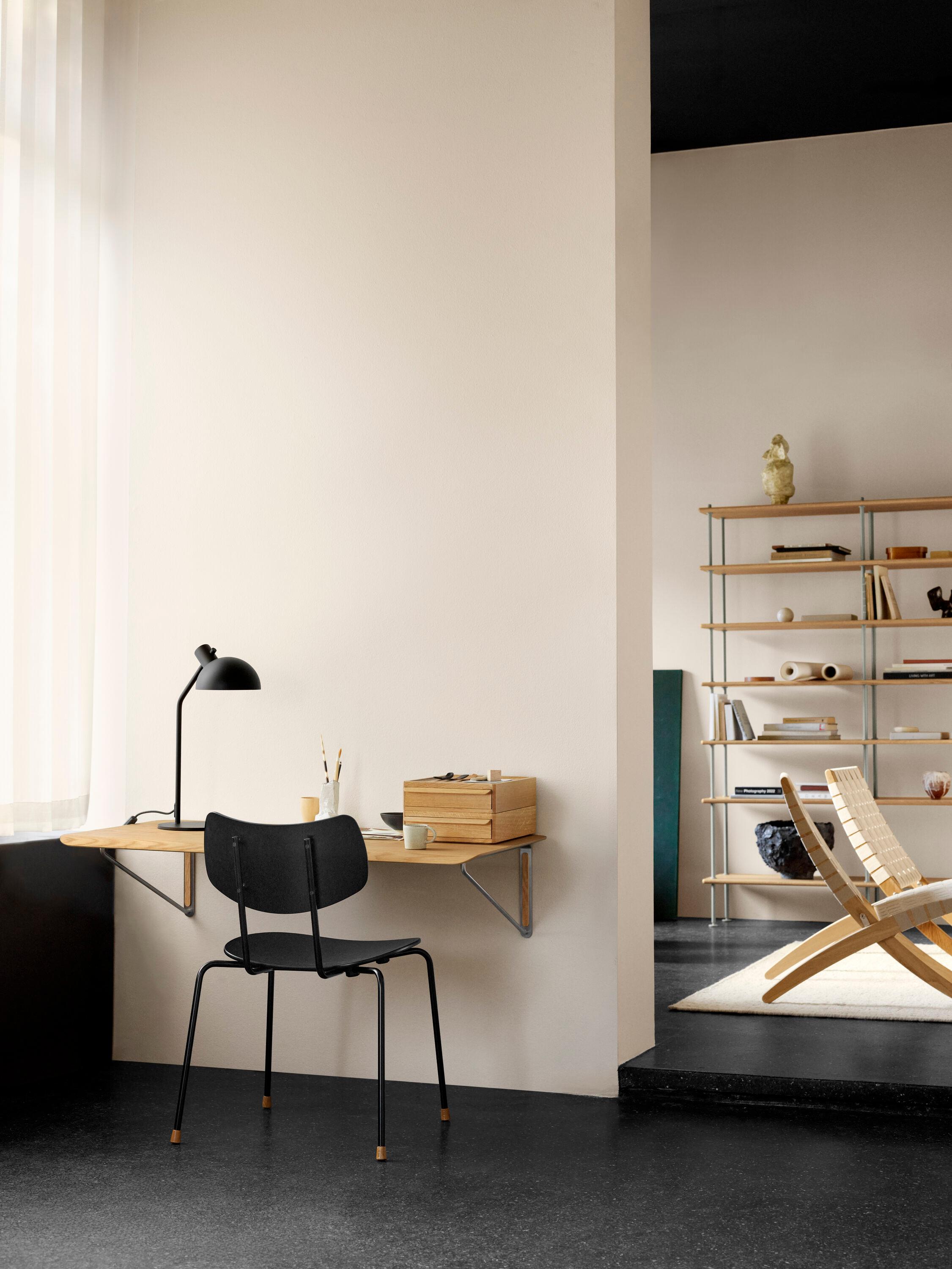 XXI secolo e contemporaneo Scrivania da parete 'AB019' in Oak laccato di Anker Bak per Carl Hansen & Son in vendita