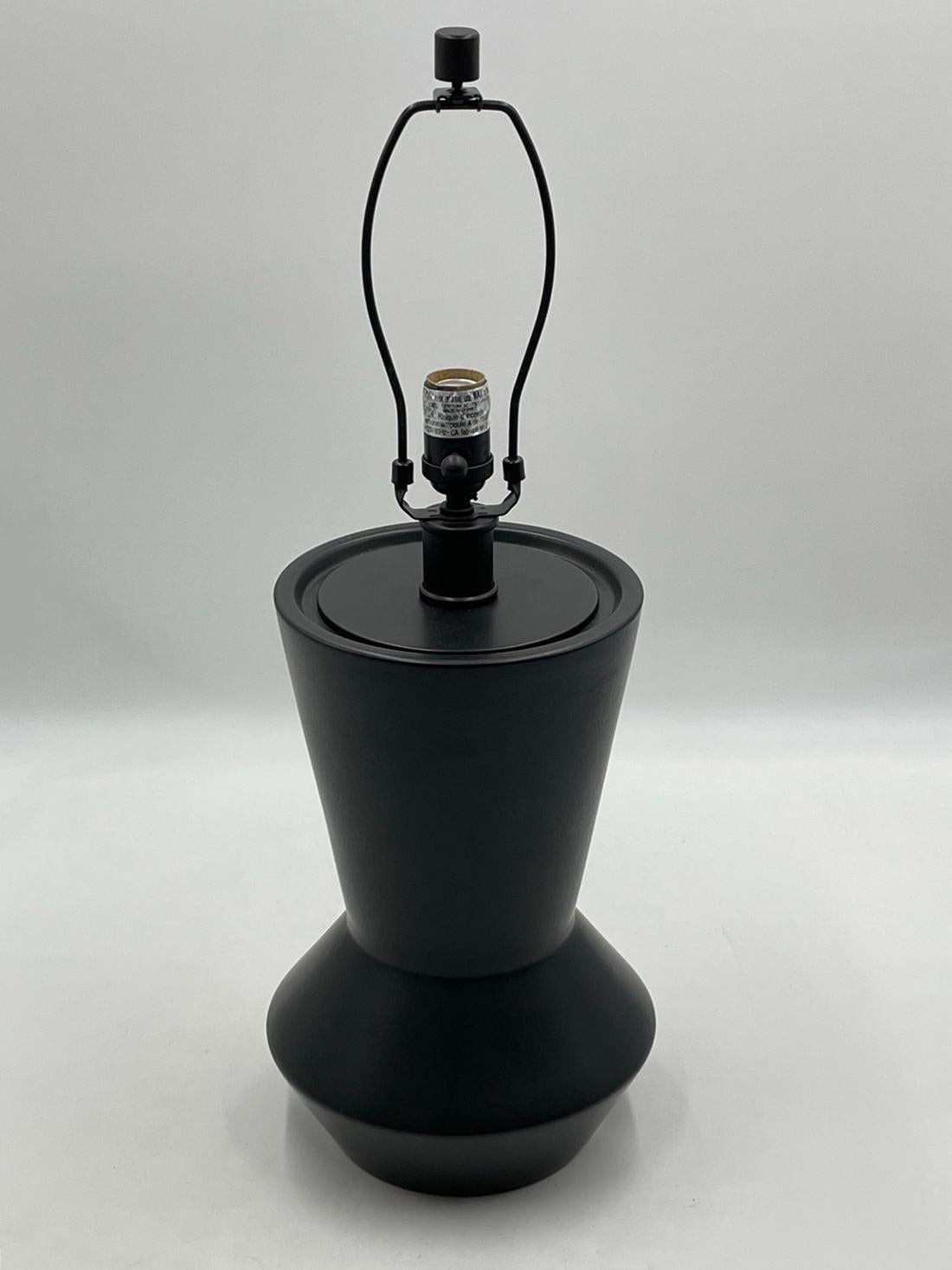 Abaco Table Lamp by Chapman & Myers In Good Condition For Sale In Los Angeles, CA