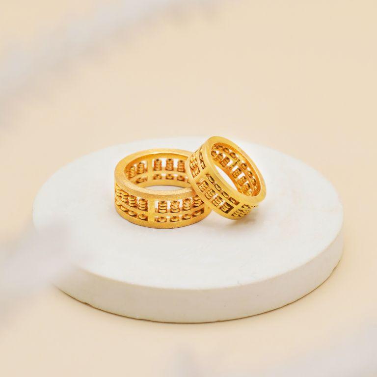 Bague Abacus - Bague en or massif 22kt Petite (US 5-6) Neuf - En vente à Beaverton, OR