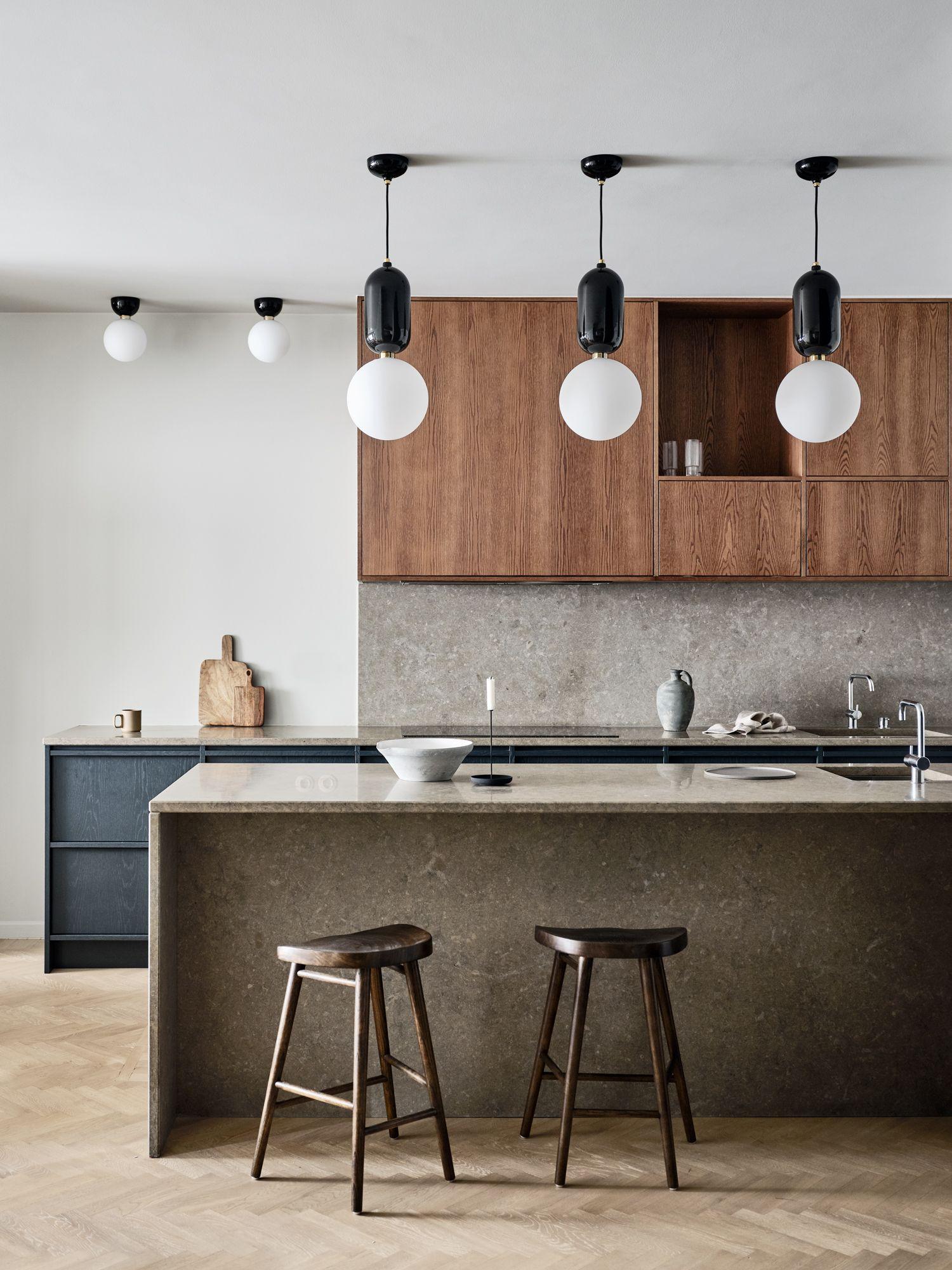 Mid-Century Modern Applique Aballs A II PE en or de Jaime Hayon 2016 en vente