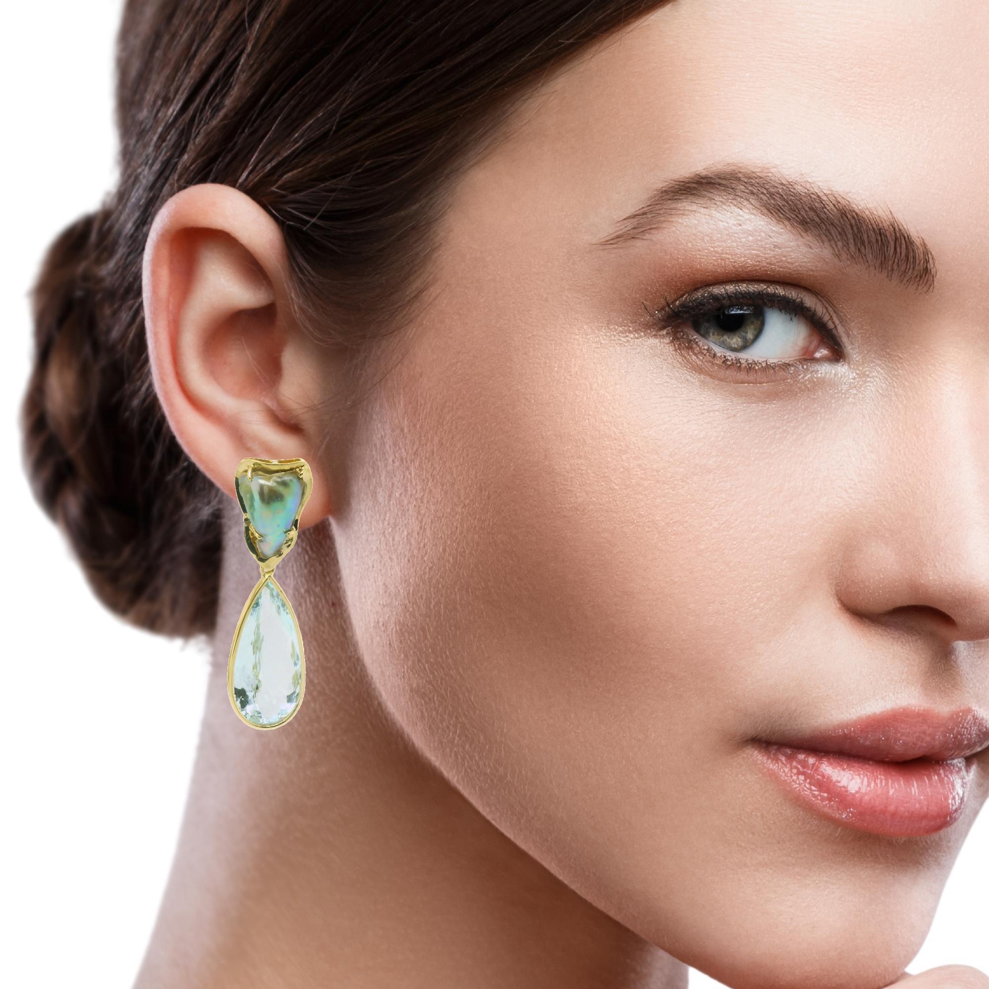 Abalone Barockperlen- und birnenförmige Aquamarin-Tropfen-Ohrringe aus Gelbgold im Angebot 4
