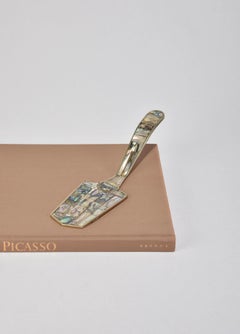 Abalone Cake Server