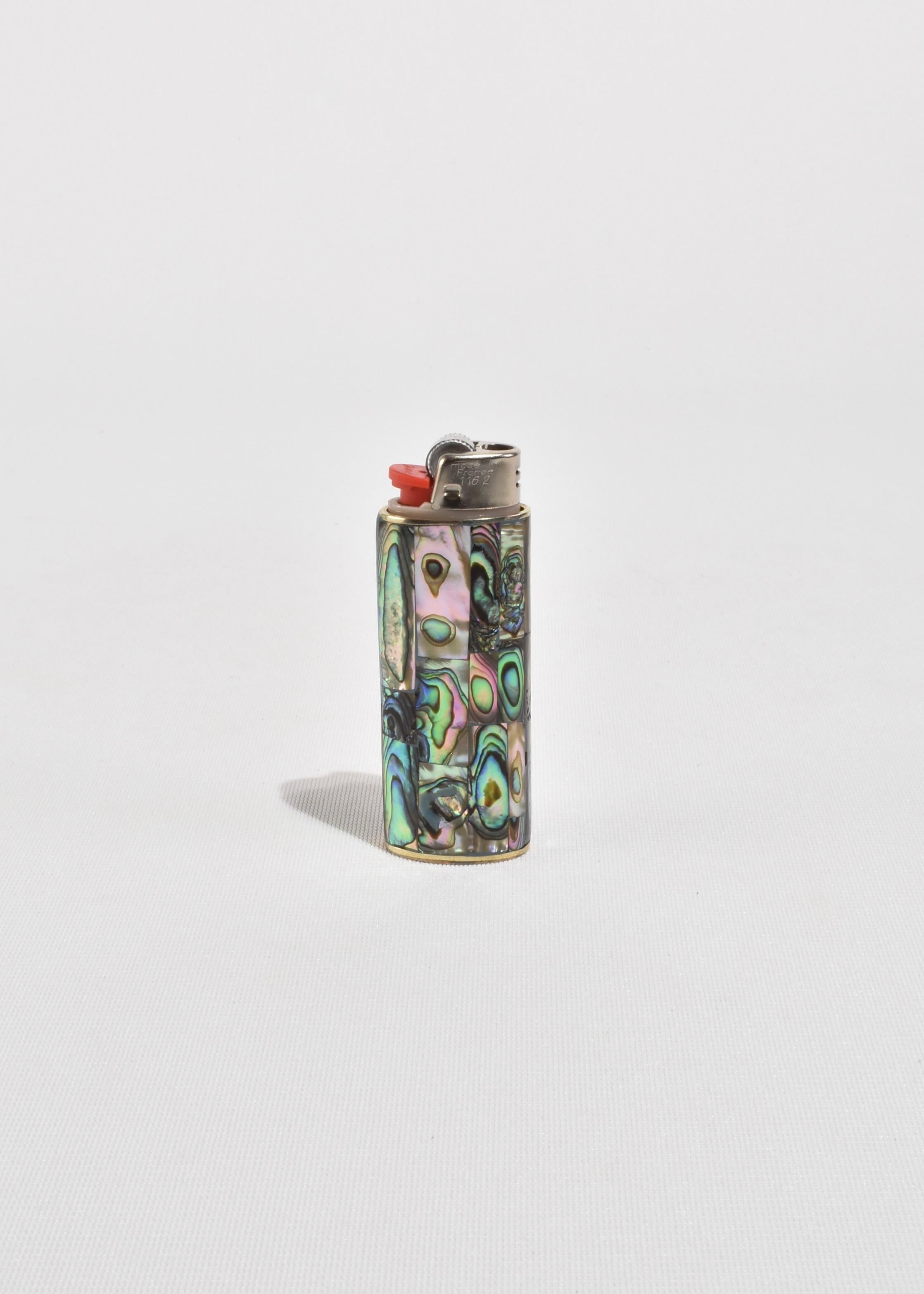 Abalone Lighter Case In Excellent Condition In Richmond, VA