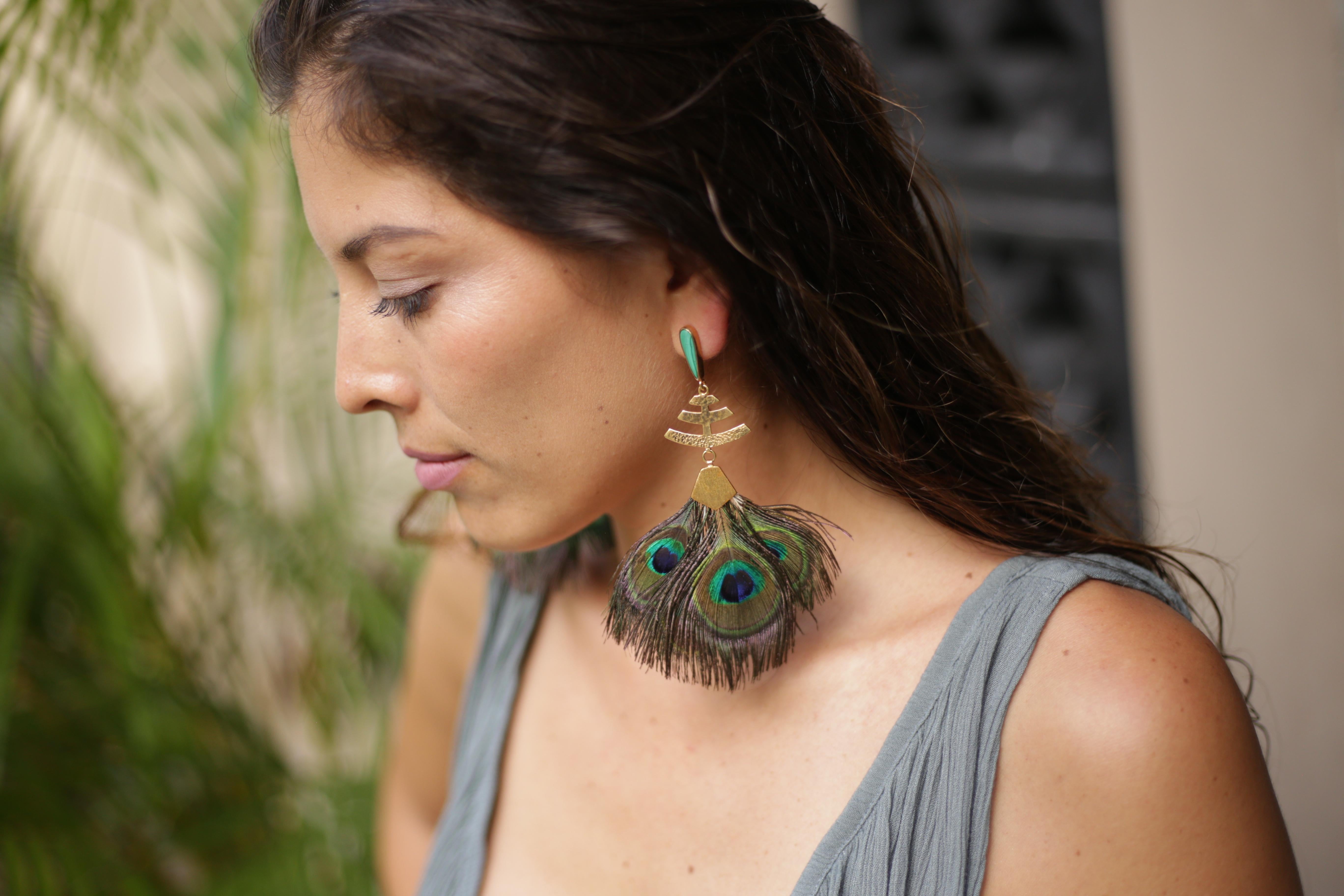 Artisan Abanico Earrings in 14k Yellow Gold, Peacock Feathers, and Malachite For Sale