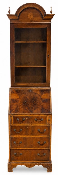 Abattant Secretary Desk 20th-century Portuguese style, made of Mahogany Root