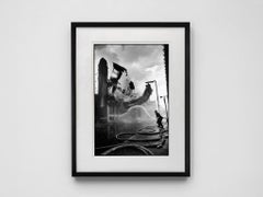 Un edificio in fiamme si sgretola, Belfast, Irlanda del Nord