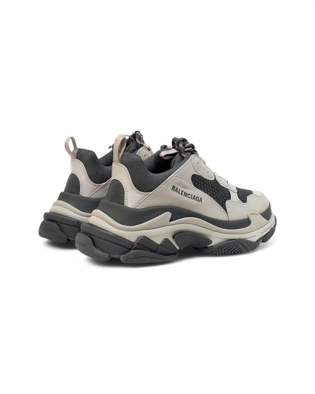 Uomo Abbigliamento Scarpe Balenciaga Sneakers Triple S Bicolor Grigia