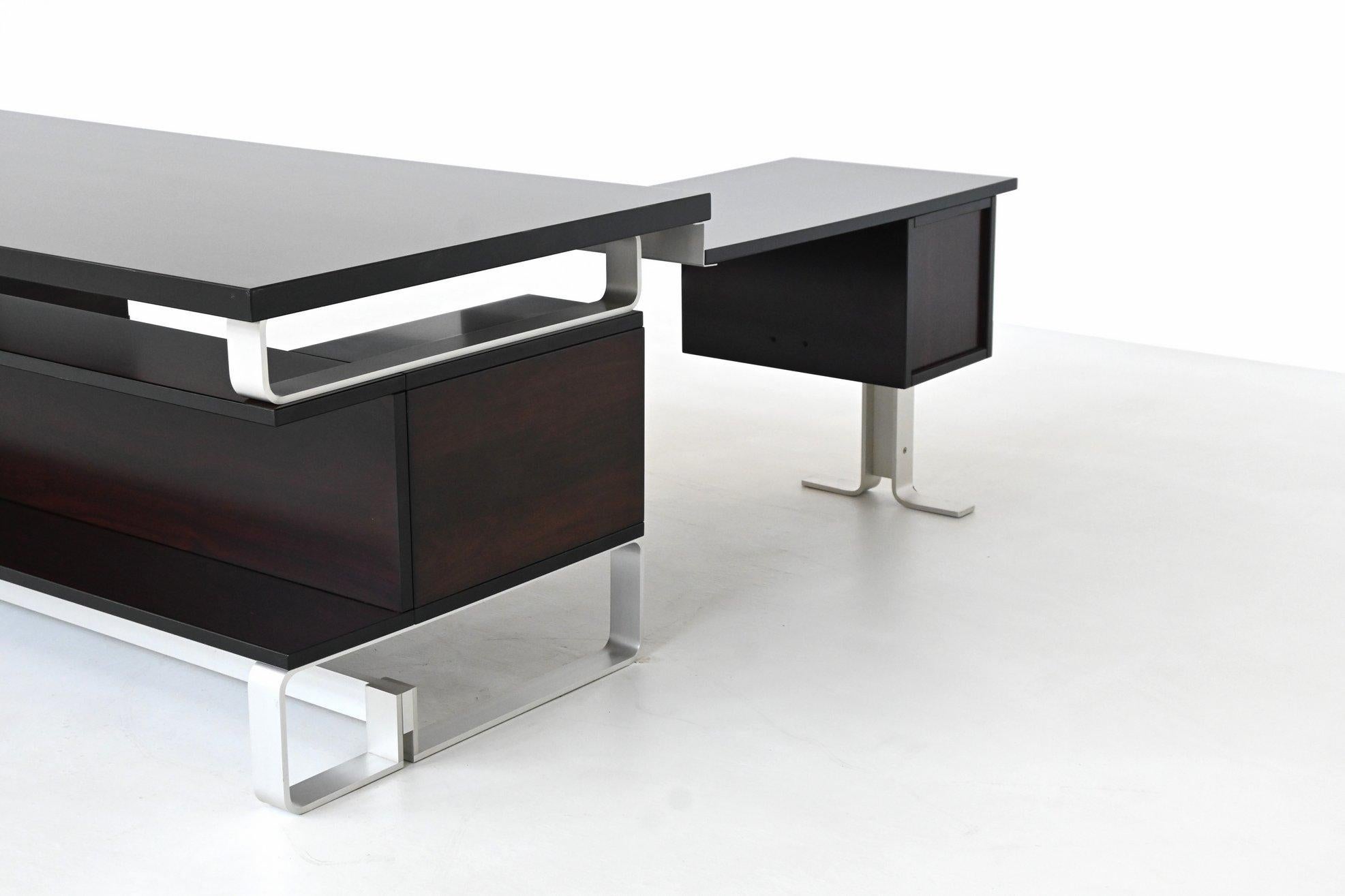 Abbondinterni executive corner desk in Mahogany Italy 1970 For Sale 9