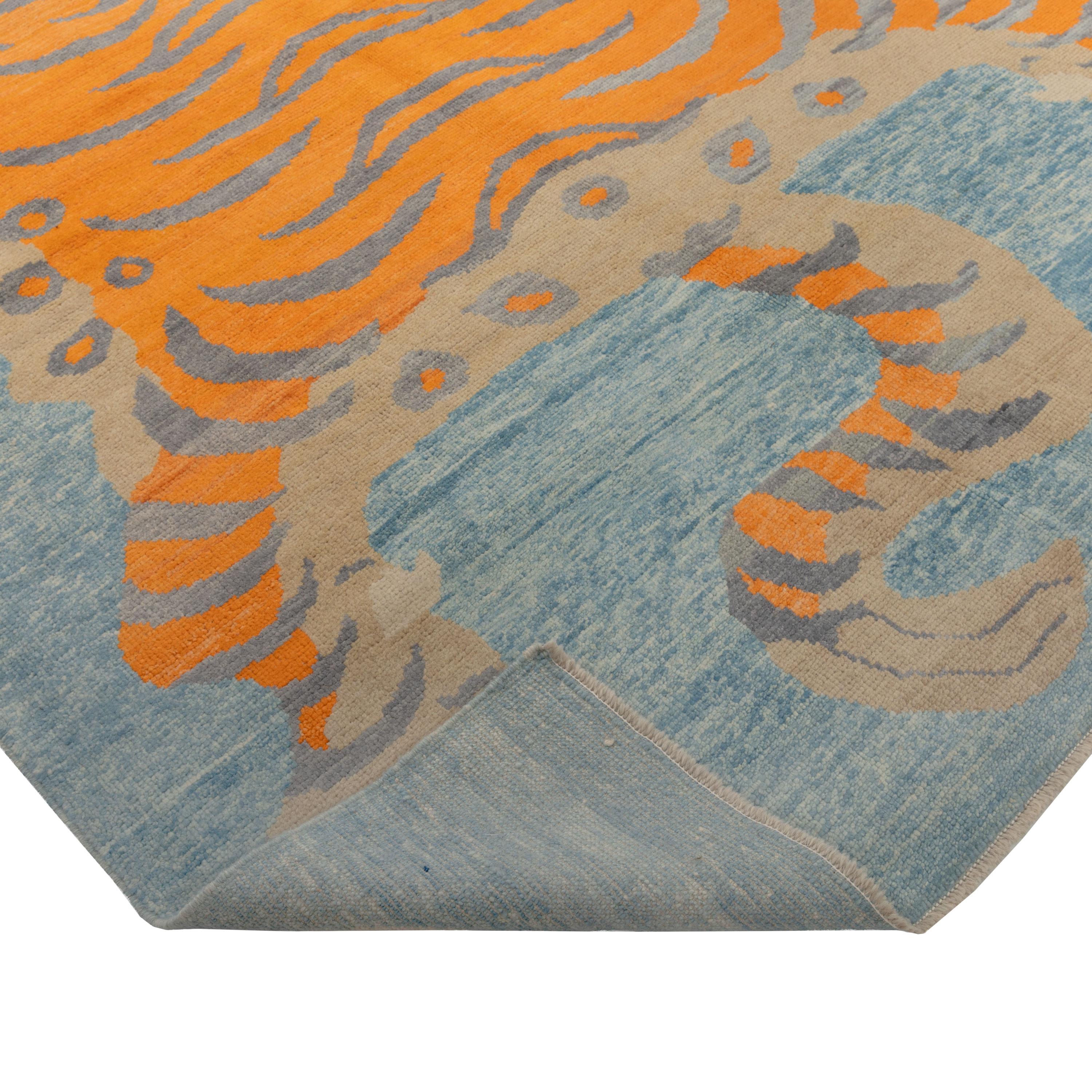 Modern abc carpet Blue Contemporary Tiger Wool Rug - 6'12