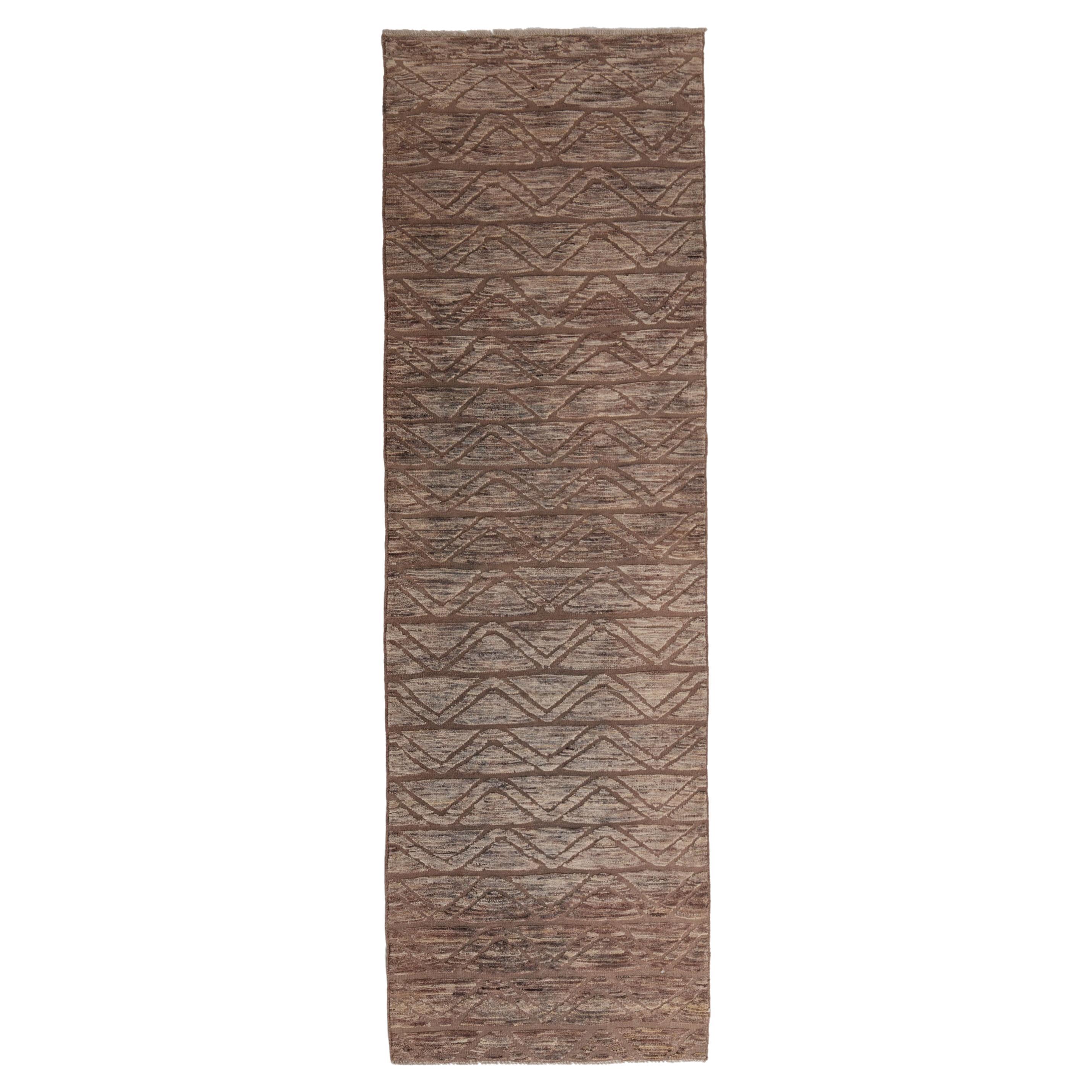 abc carpet Brown Zameen Transitional Wool Runner - 3' x 9'10" For Sale
