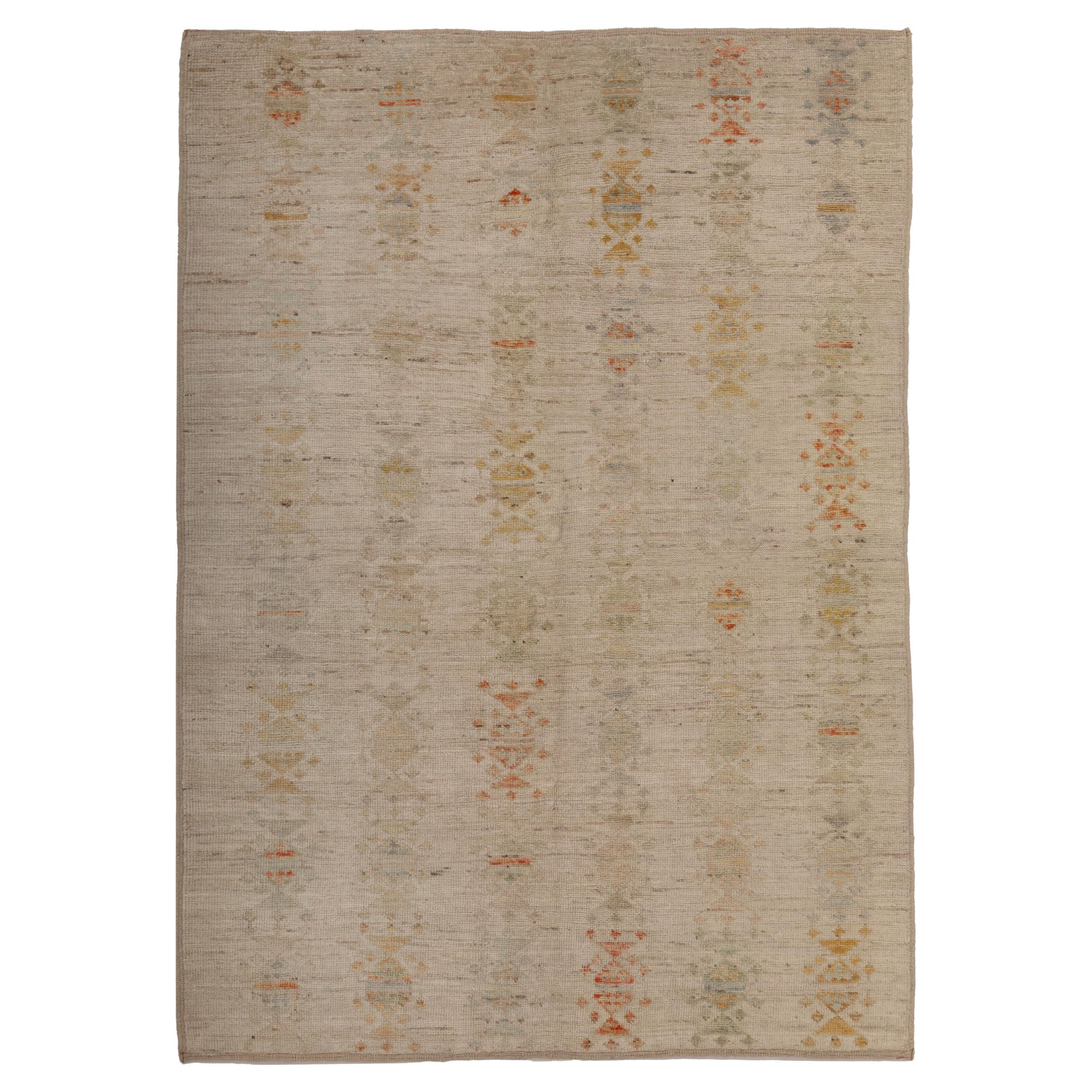 abc carpet Cream Zameen Transitional Wool Rug - 4'6" x 6'5" For Sale