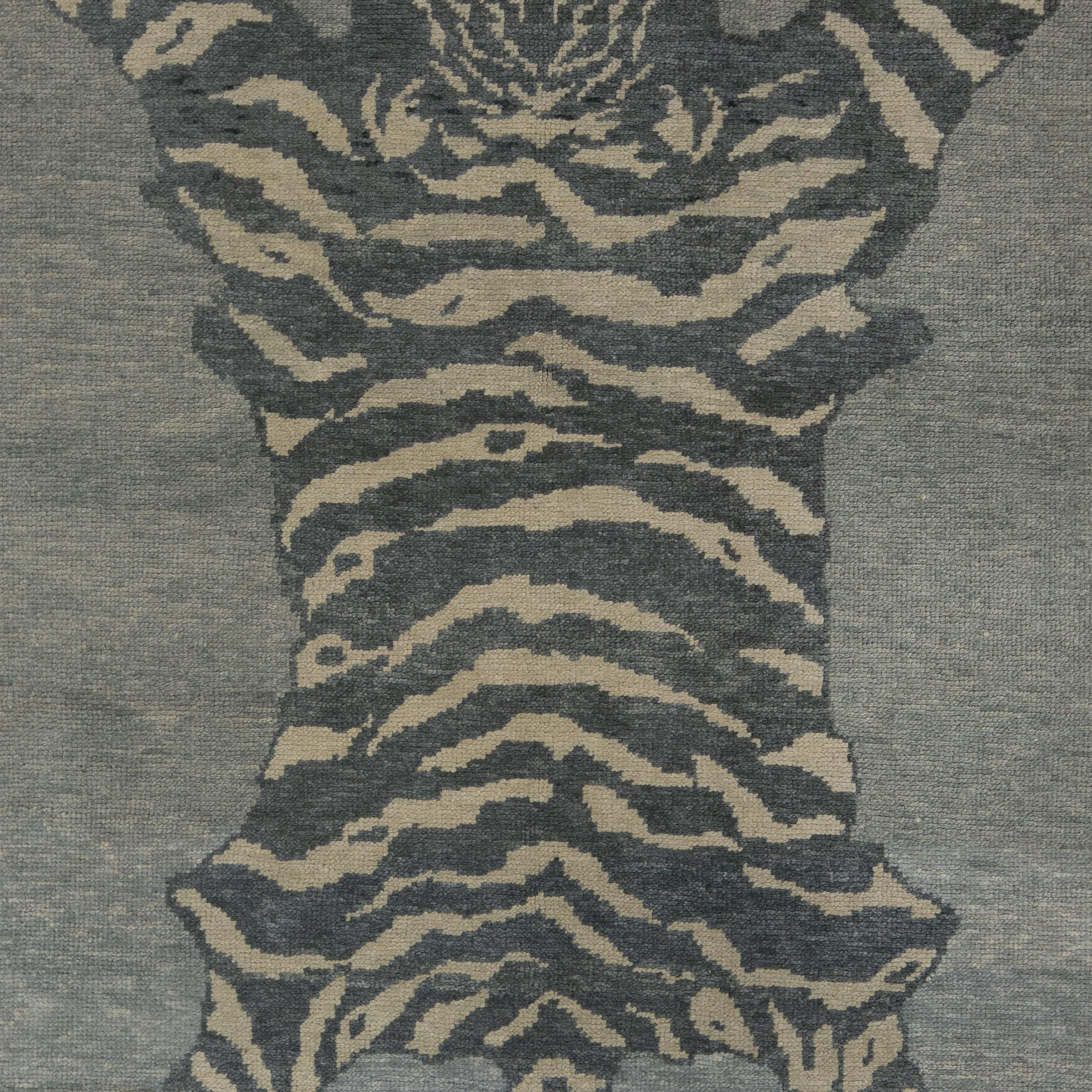 Contemporary abc carpet Grey Tiger Modern Turkish Wool Rug - 4'9