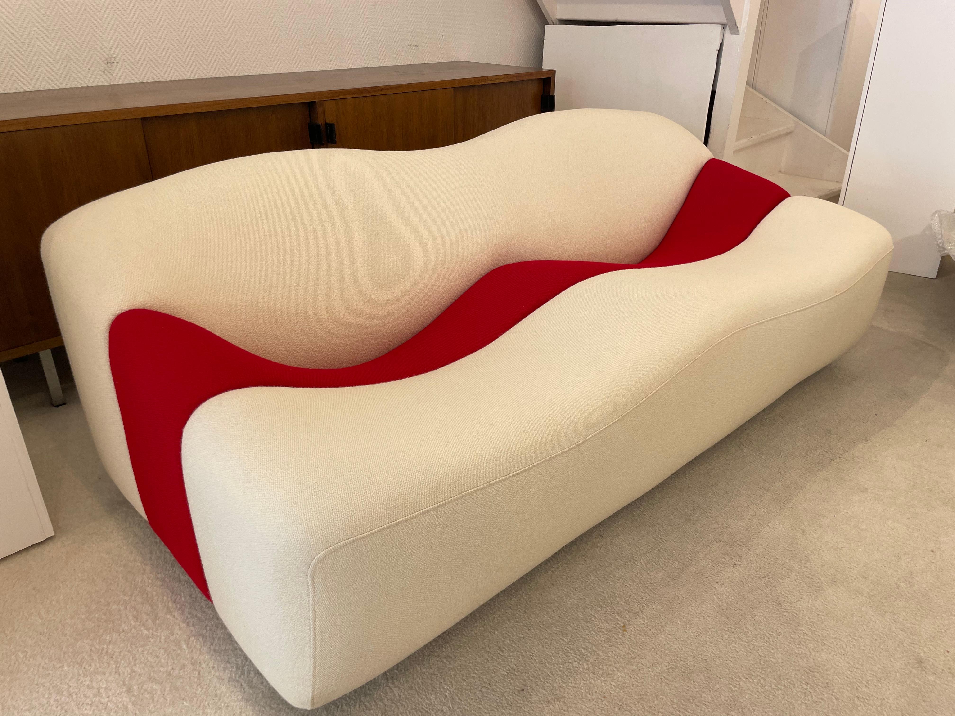 ABCD sofa by Pierre Paulin
 for Artifort, 1968

one of the greatest French designer

Fabric by Kvadrat 
Raf Simons for Kvadrat
 The artistic director of the Dior house, Raf Simons, decided to work with the manufacturer of high-end upholstery
