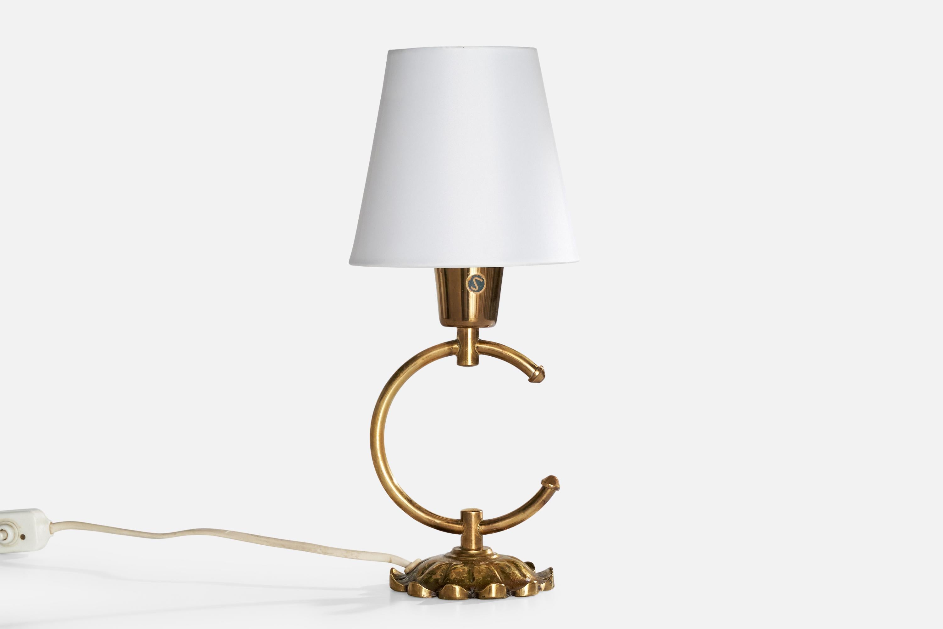 Suédois ABEA, lampes de bureau, laiton, tissu, Suède, années 1940 en vente