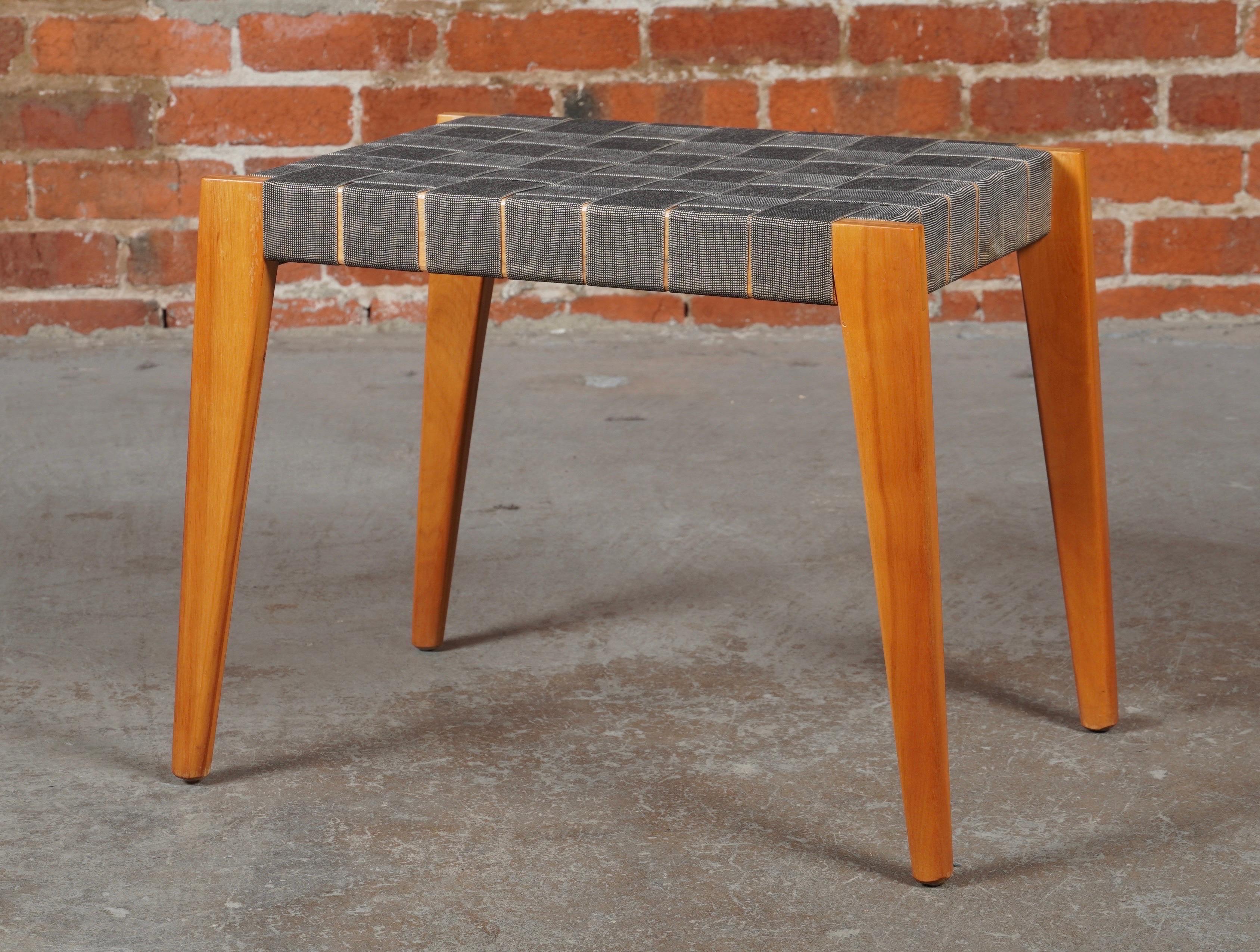 An early example of Post War Knoll furniture designed by Abel Sorenson. Crafted of birch and cotton webbing and in amazing all original condition. The cotton webbing is in a gray and the birch frame has developed a wonderful honey color. 