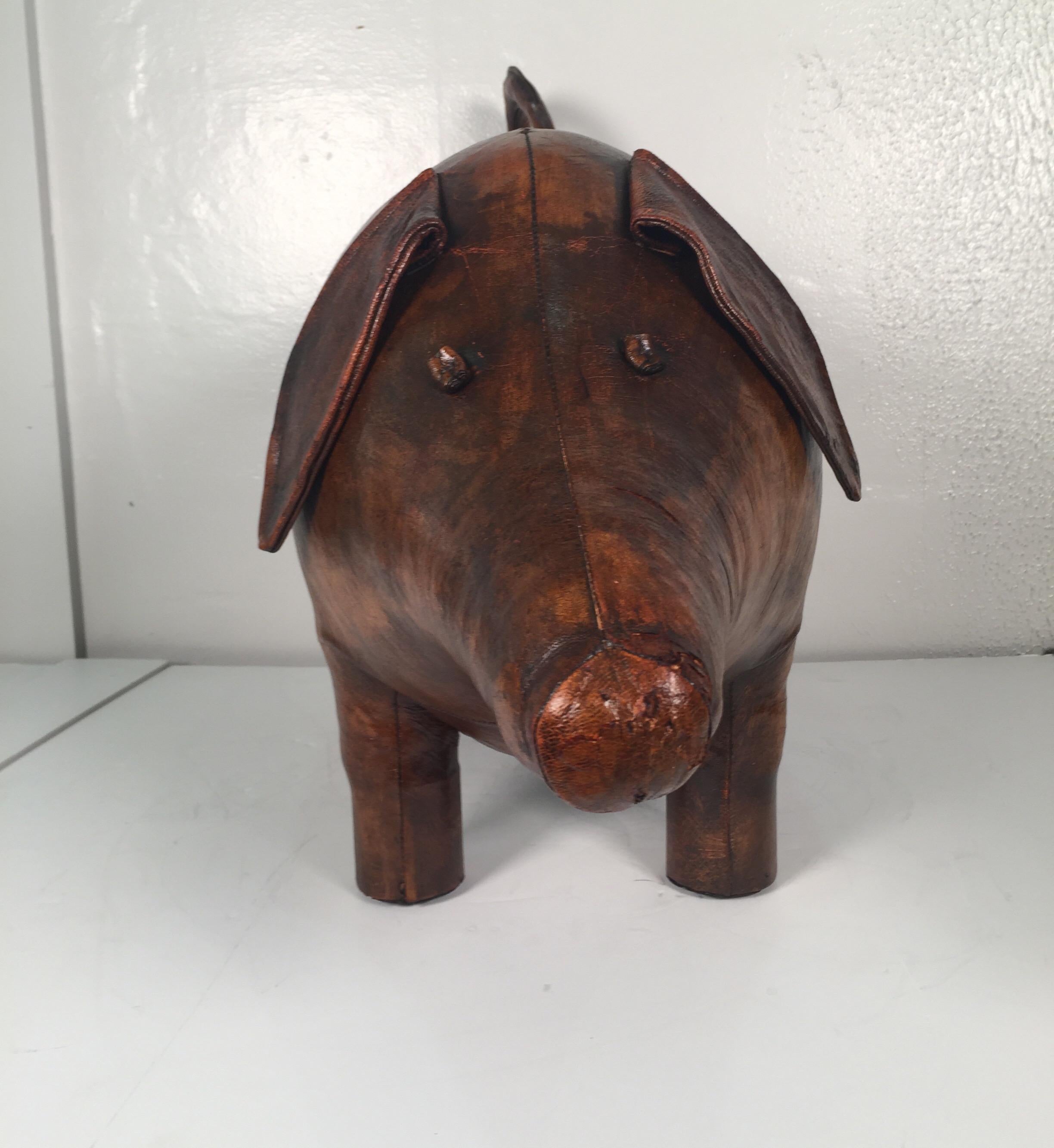 Abercrombie and Fitch Leather Pig de Dimitri Omersa Bon état à Lambertville, NJ