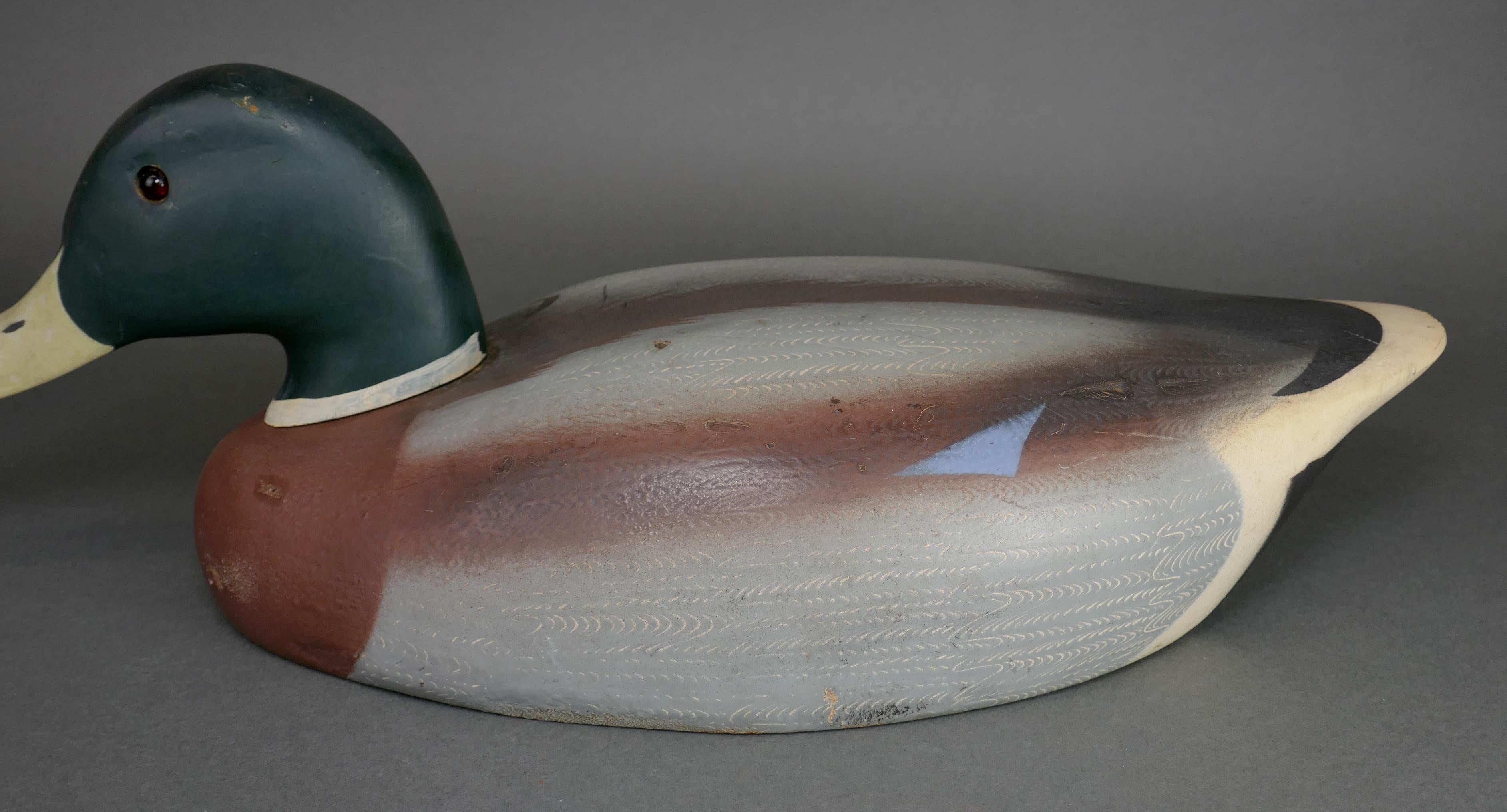 Américain Abercrombie & Fitch Appelant de chasse au canard colvert peint et sculpté à la main en vente