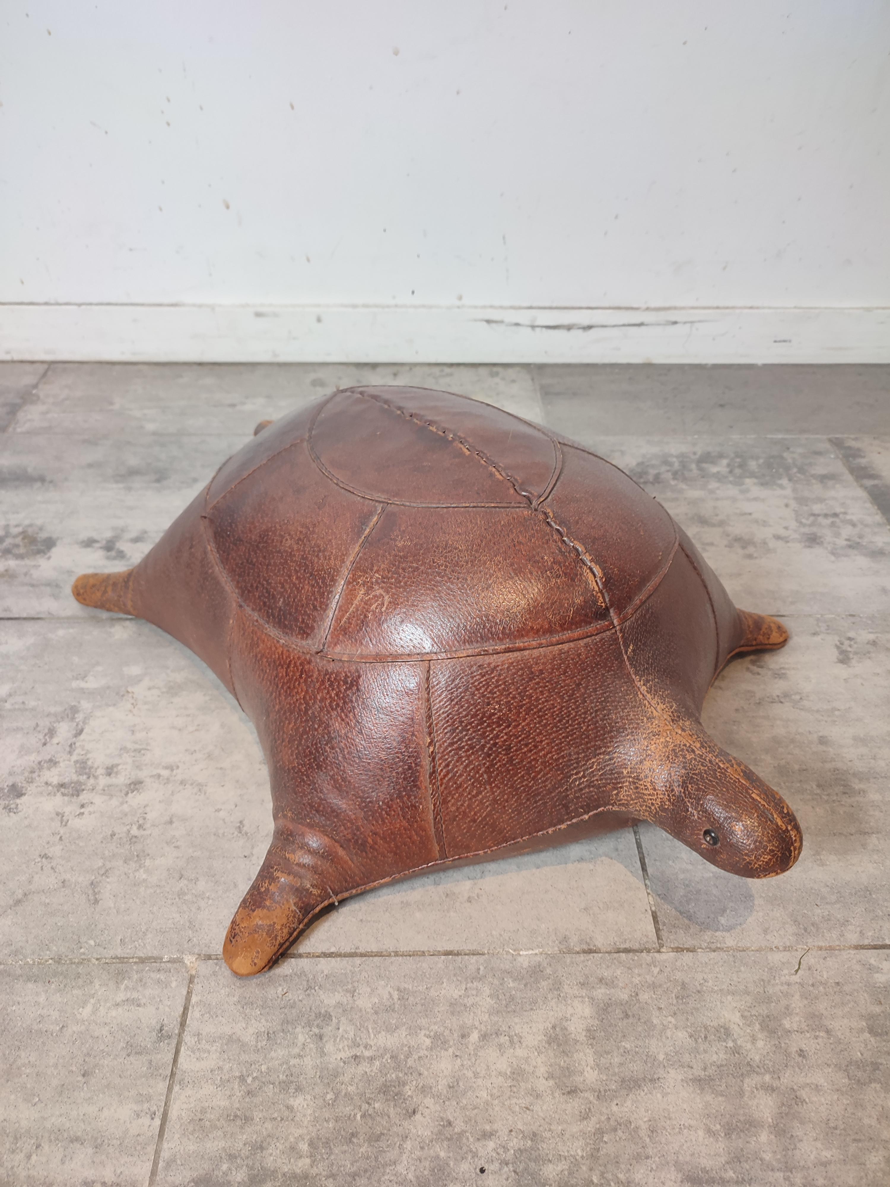 Mid-Century Modern Tabouret à pieds tortue Abercrombie en cuir en vente