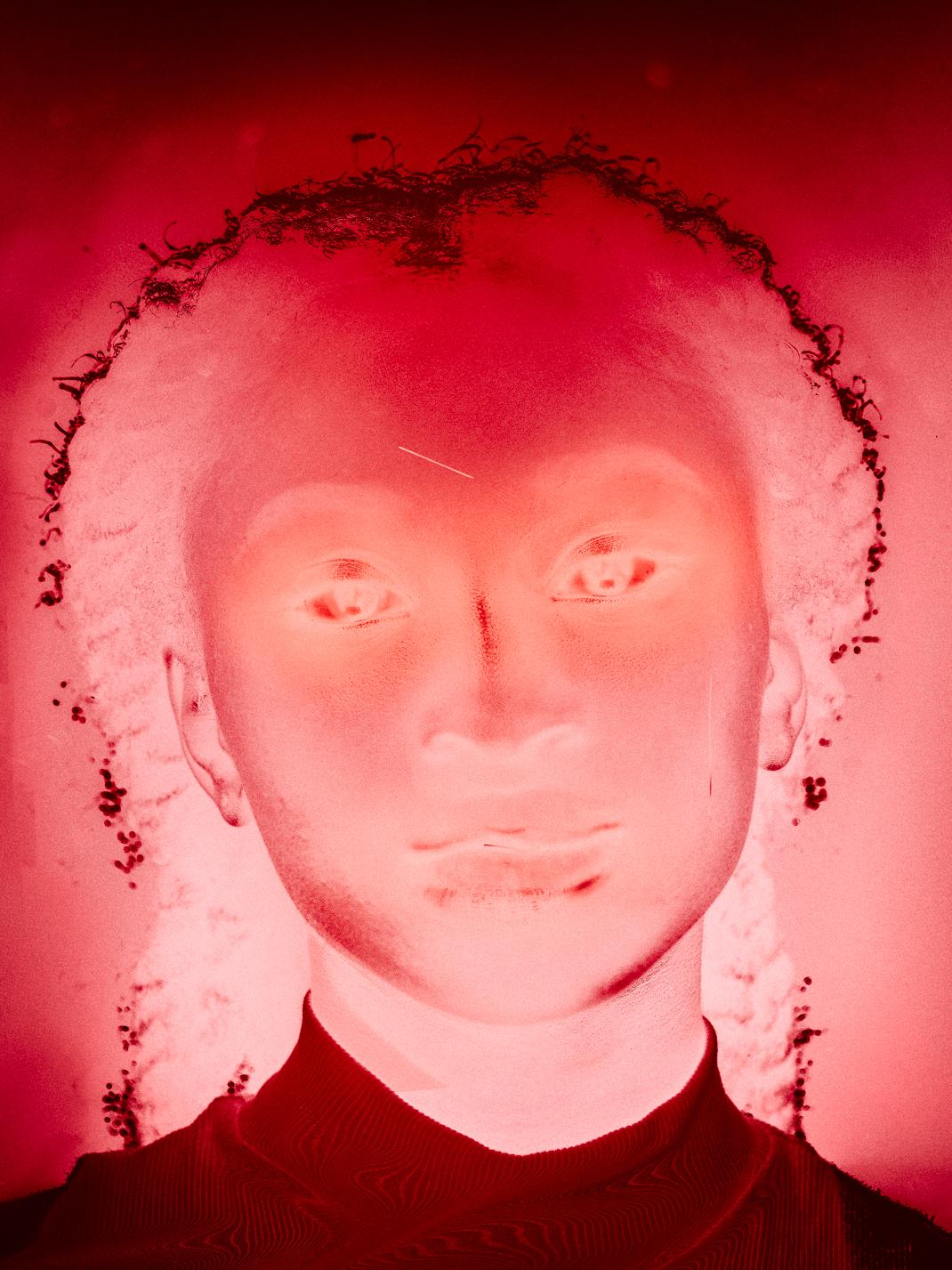 Untitled 18 by Abi Polinsky. REP by Tuleste Factory

Print on Hahnemüle Photo Rag paper.

Abi Polinsky pushes the bounds of photography. He uses out-of-the-box set design, color processing, and lighting to create captivating images. 

—

Unframed.