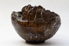 Abigail Schama Ceramics Black Stoneware Crowned Begging Bowl with Tenmoku Glaze