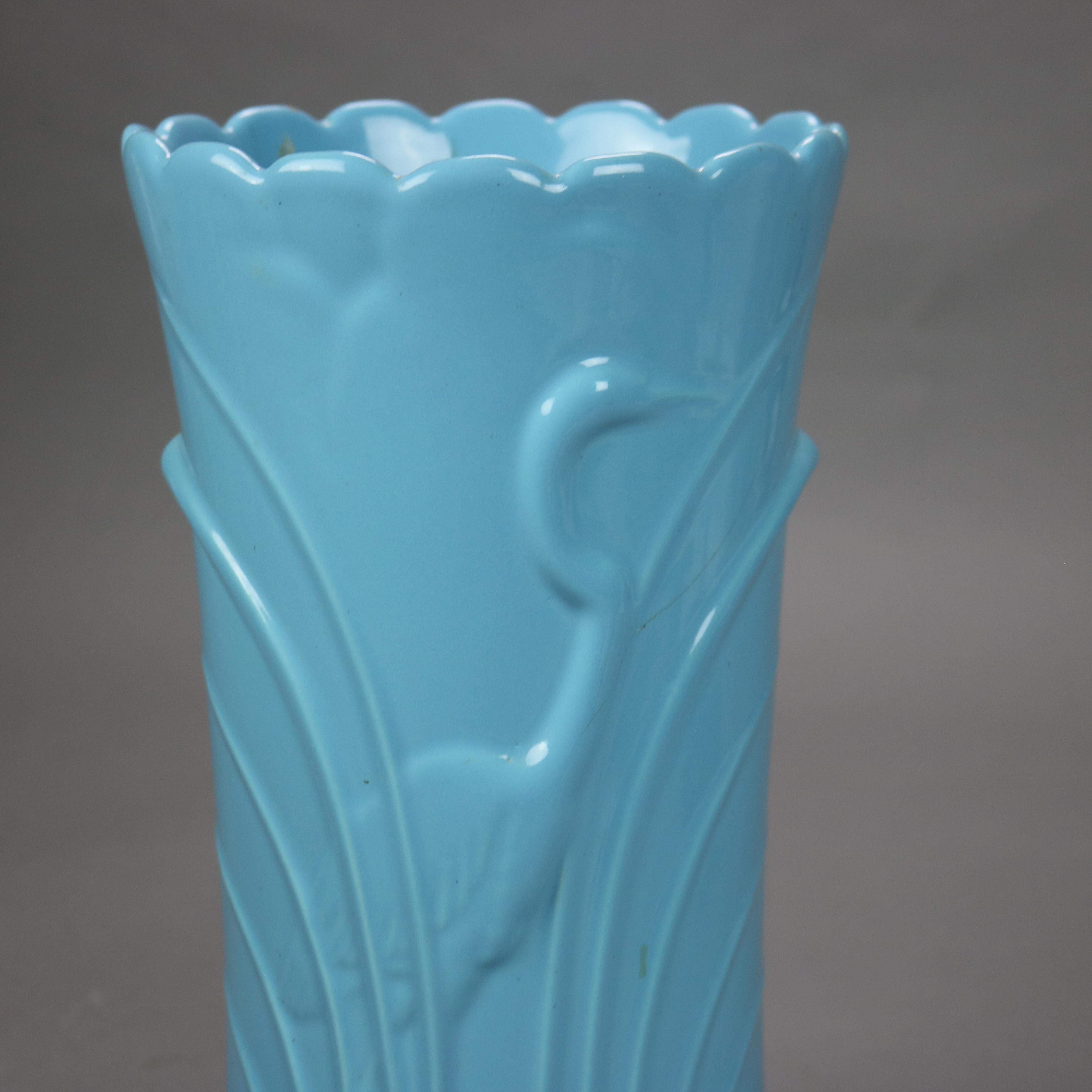 Abingdon Art Pottery Blue Umbrella Stand with Embossed Marsh Scene & Stork C1940 Bon état - En vente à Big Flats, NY