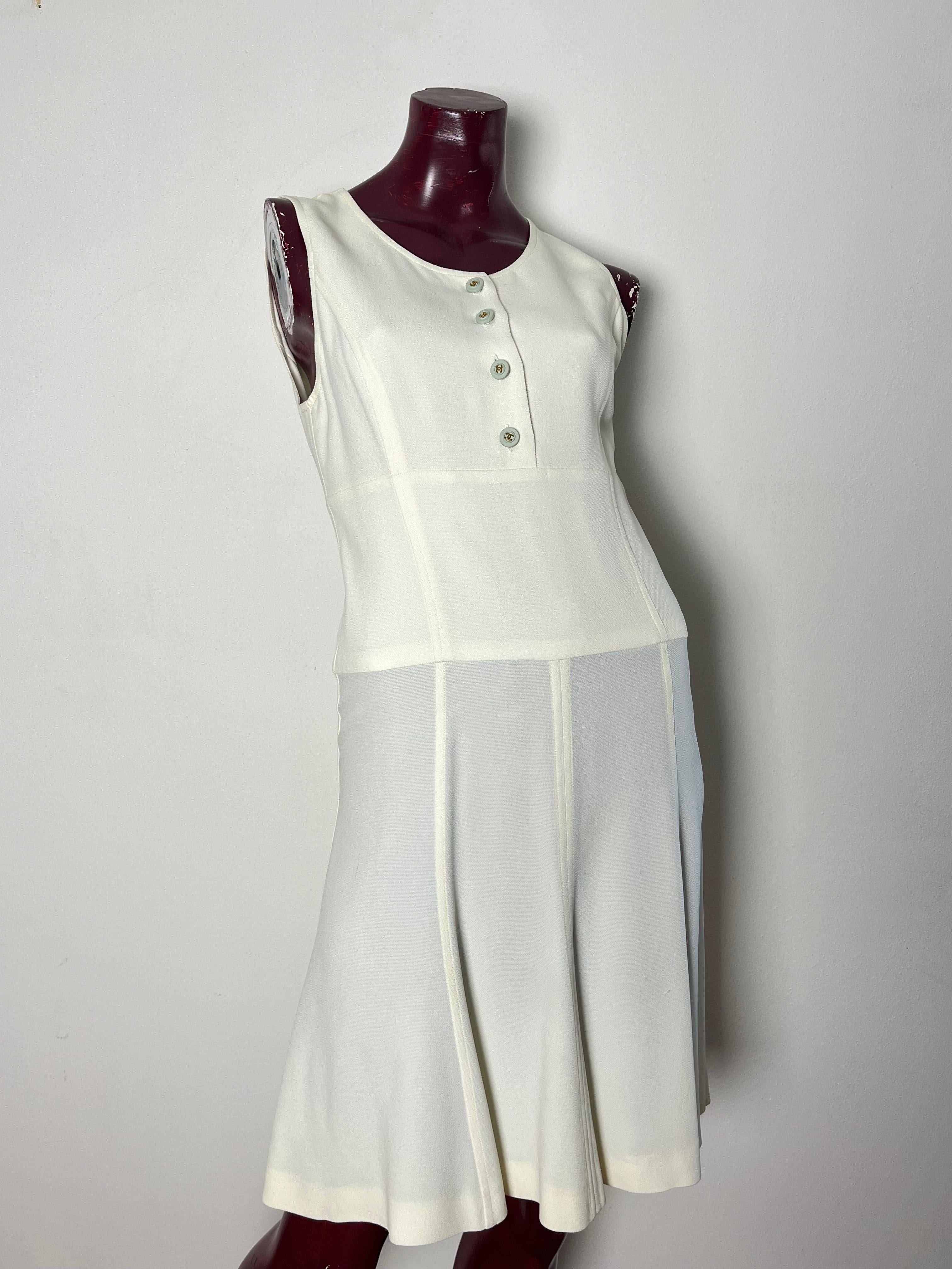 Women's abito chanel con spolverino e bustino anni 90 For Sale