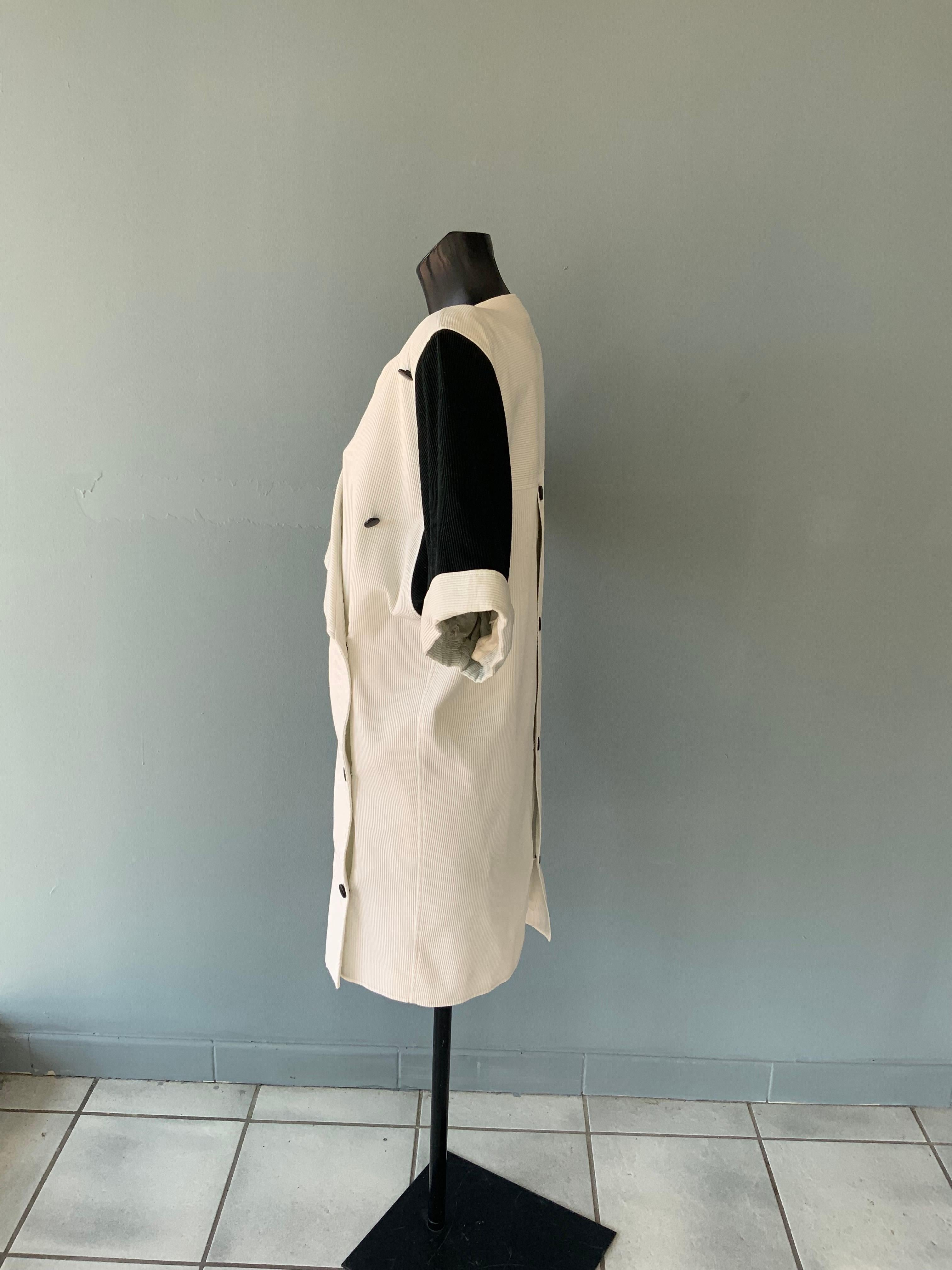 Abito Courreges anni 80in ottime condizioni In Excellent Condition For Sale In Basaluzzo, IT