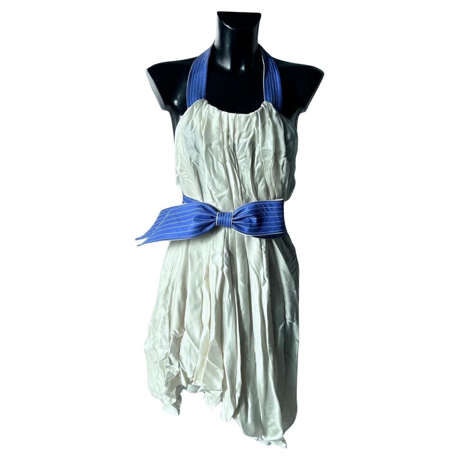 Nina Ricci Couture Kleid aus elfenbeinfarbener Seide mit kontrastierendem Schleifengürtel, Kollektion im Angebot